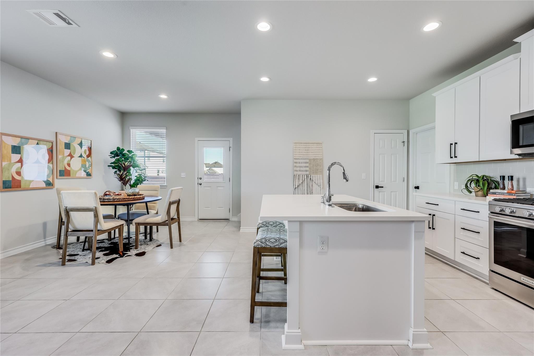 5216 Golden Canary Ln, Austin, TX 78723