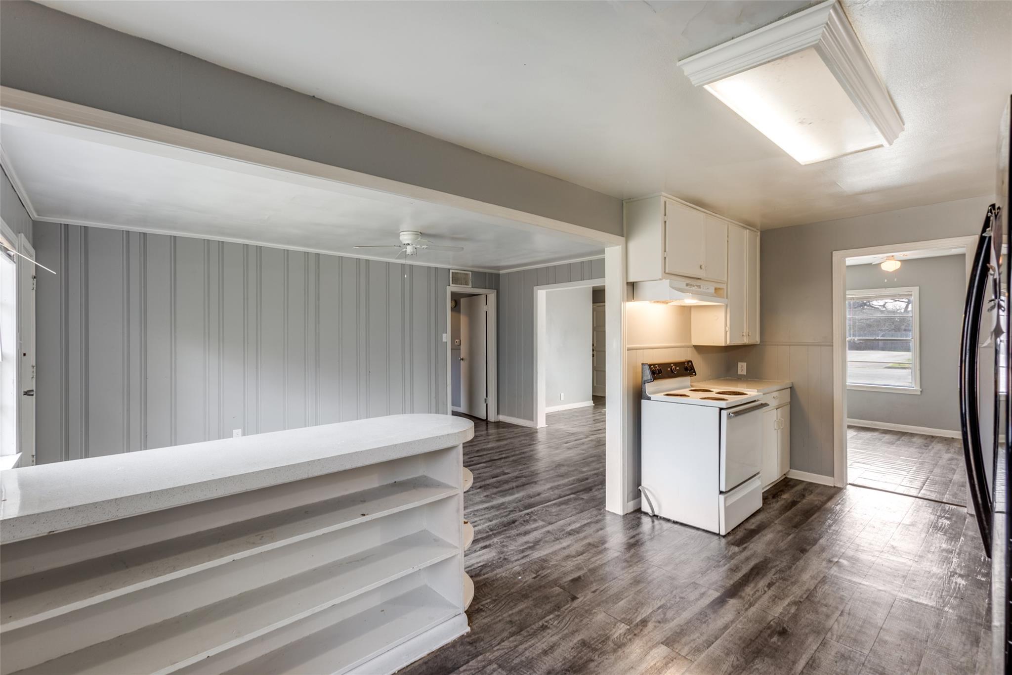 705 Campbell St, Lockhart, TX 78644