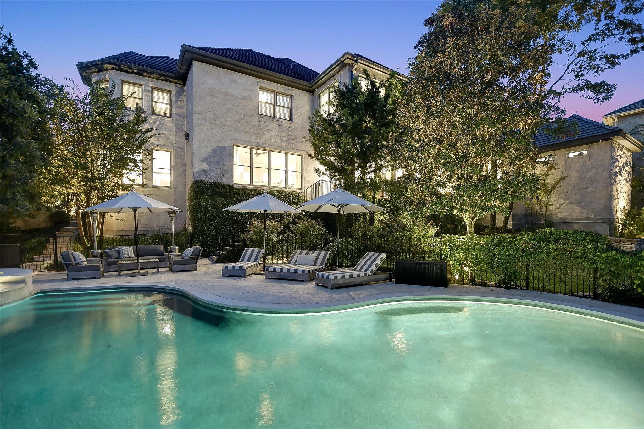 2201 Far Gallant, Austin, TX 78746