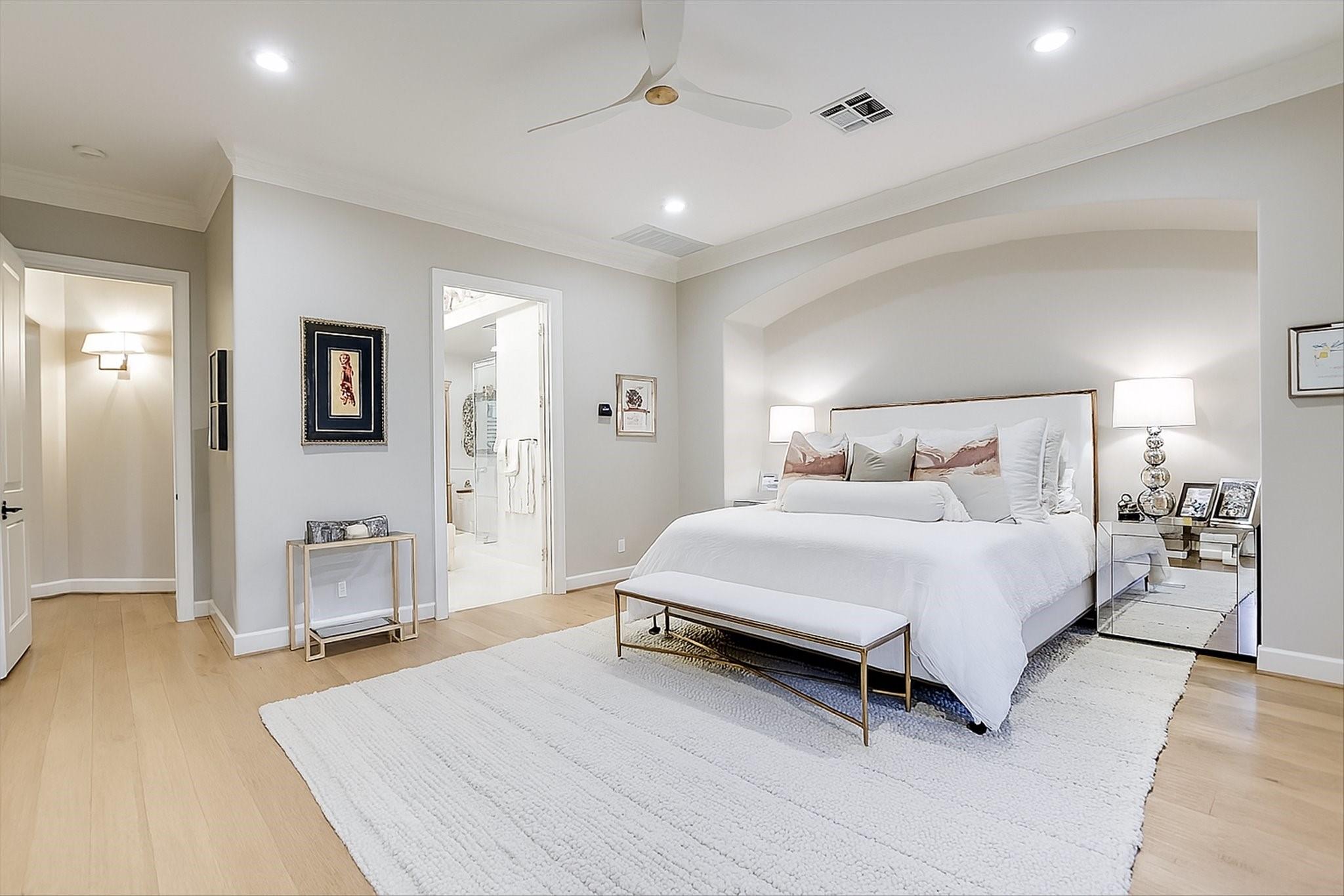 2201 Far Gallant, Austin, TX 78746