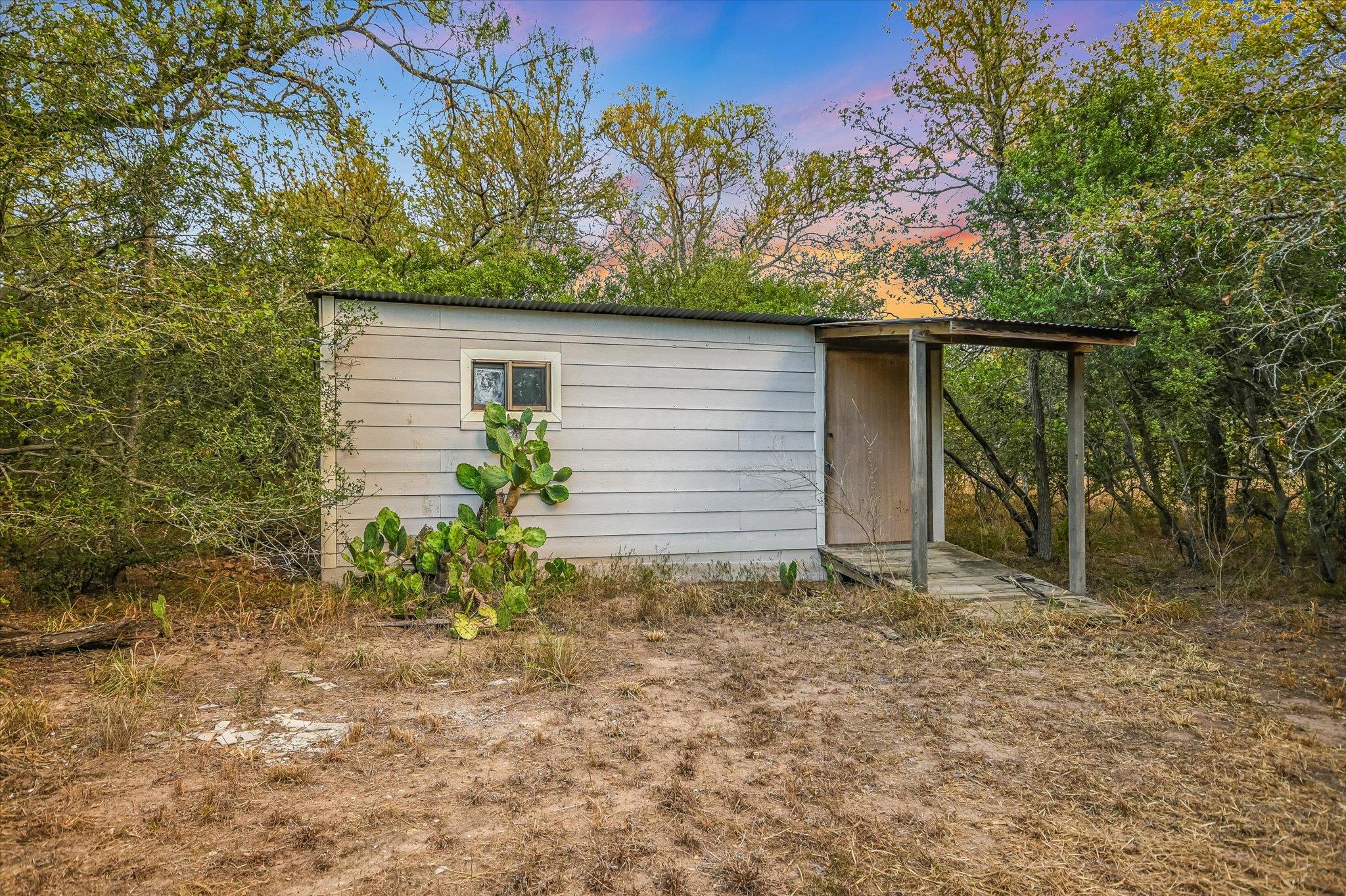 189 Shady Oaks Loop, Cedar Creek, TX 78612