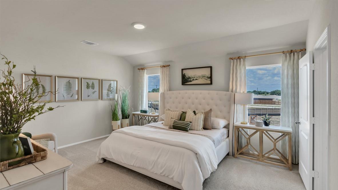 12116 Pike Bnd, Mustang Ridge, TX 78610