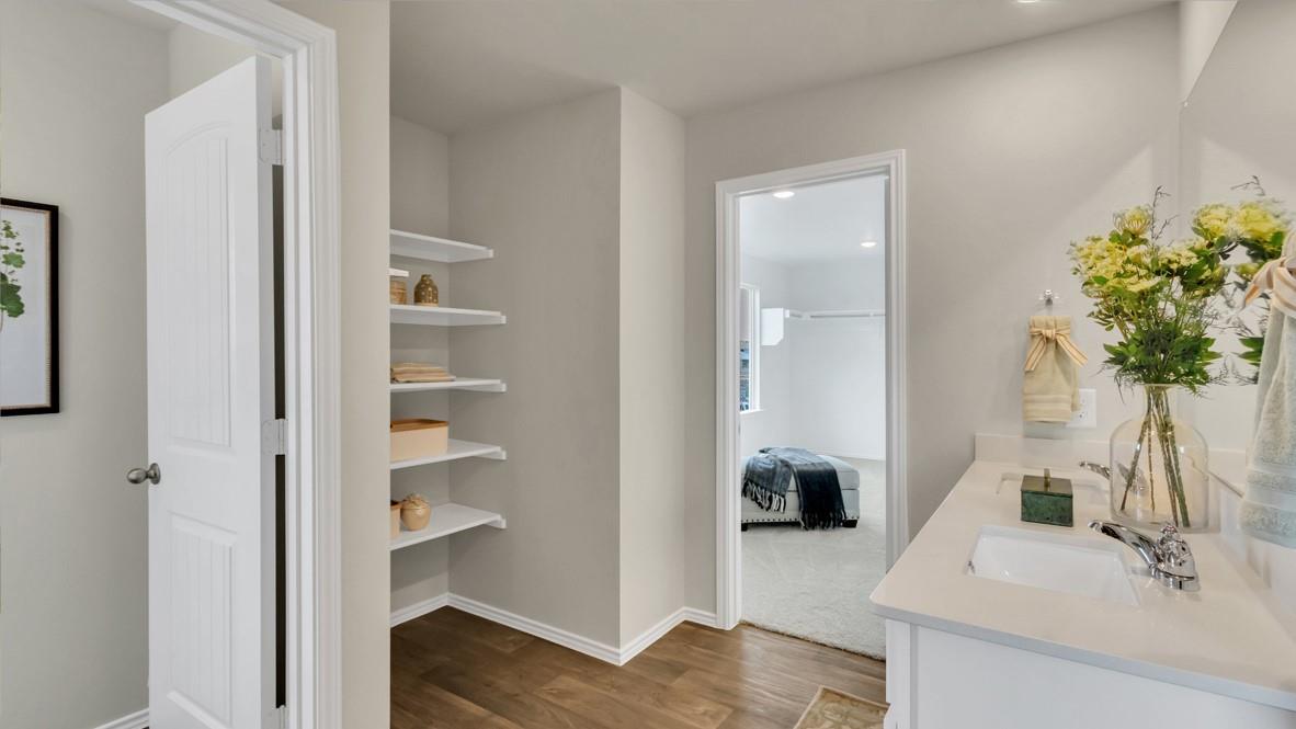 12116 Pike Bnd, Mustang Ridge, TX 78610