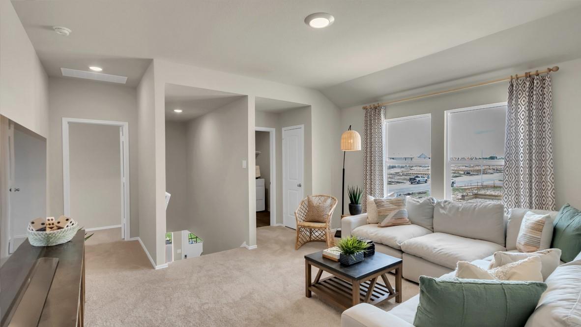 12116 Pike Bnd, Mustang Ridge, TX 78610