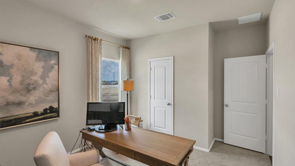 12116 Pike Bnd, Mustang Ridge, TX 78610