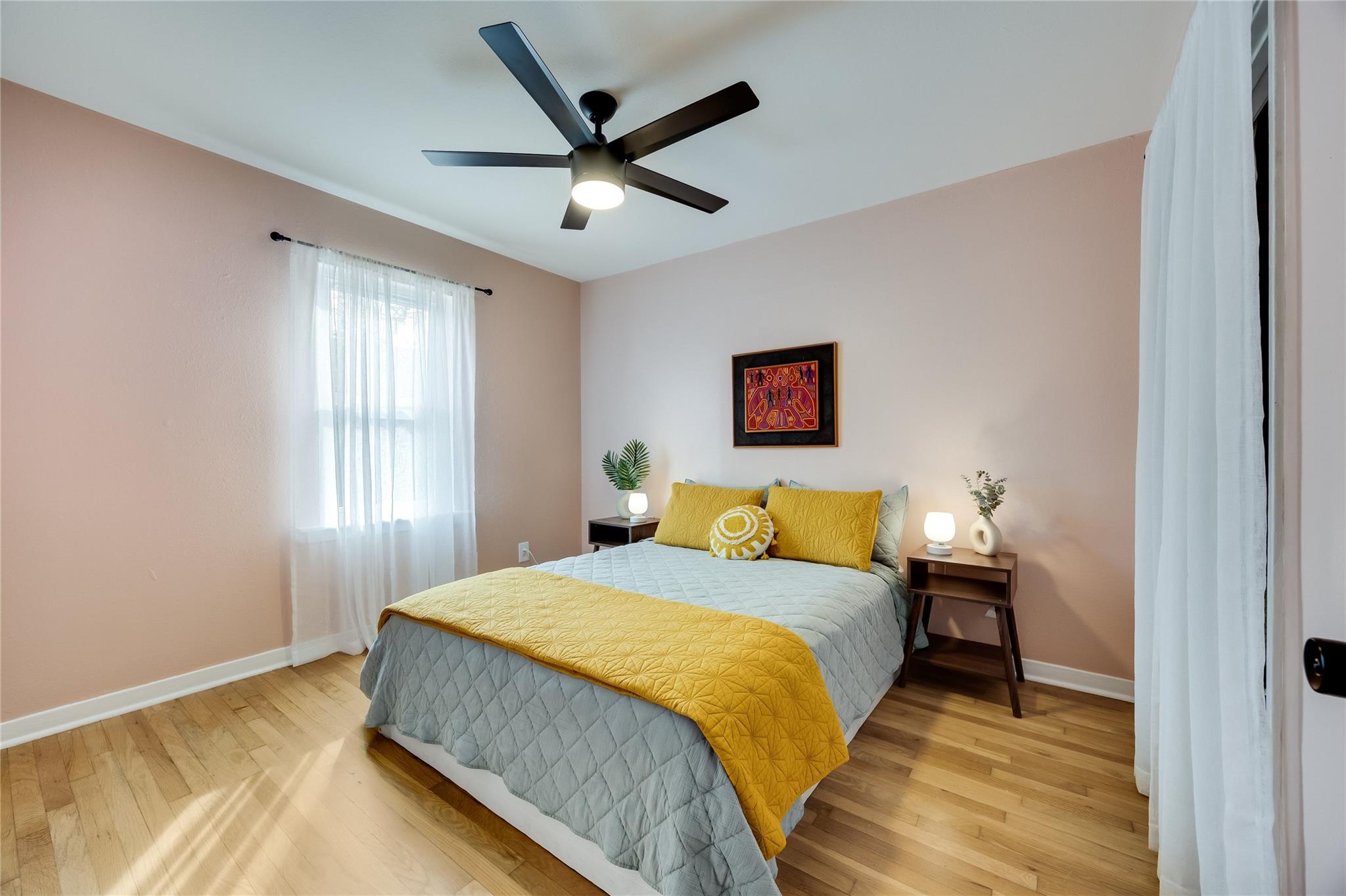 1724 Hillcrest Ln, Austin, TX 78721