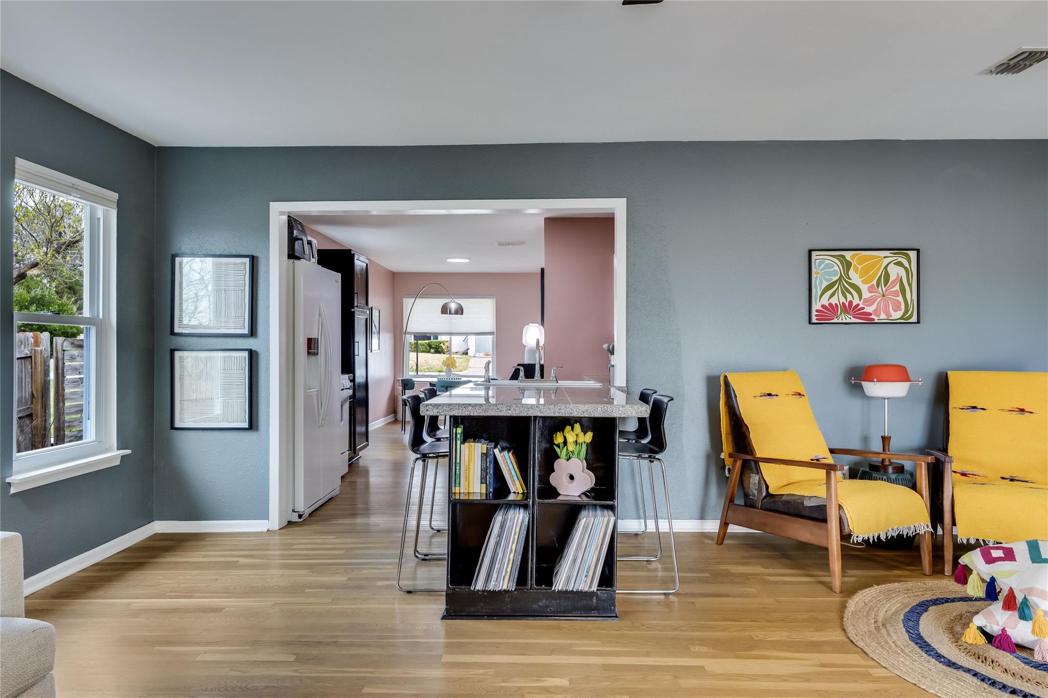 1724 Hillcrest Ln, Austin, TX 78721