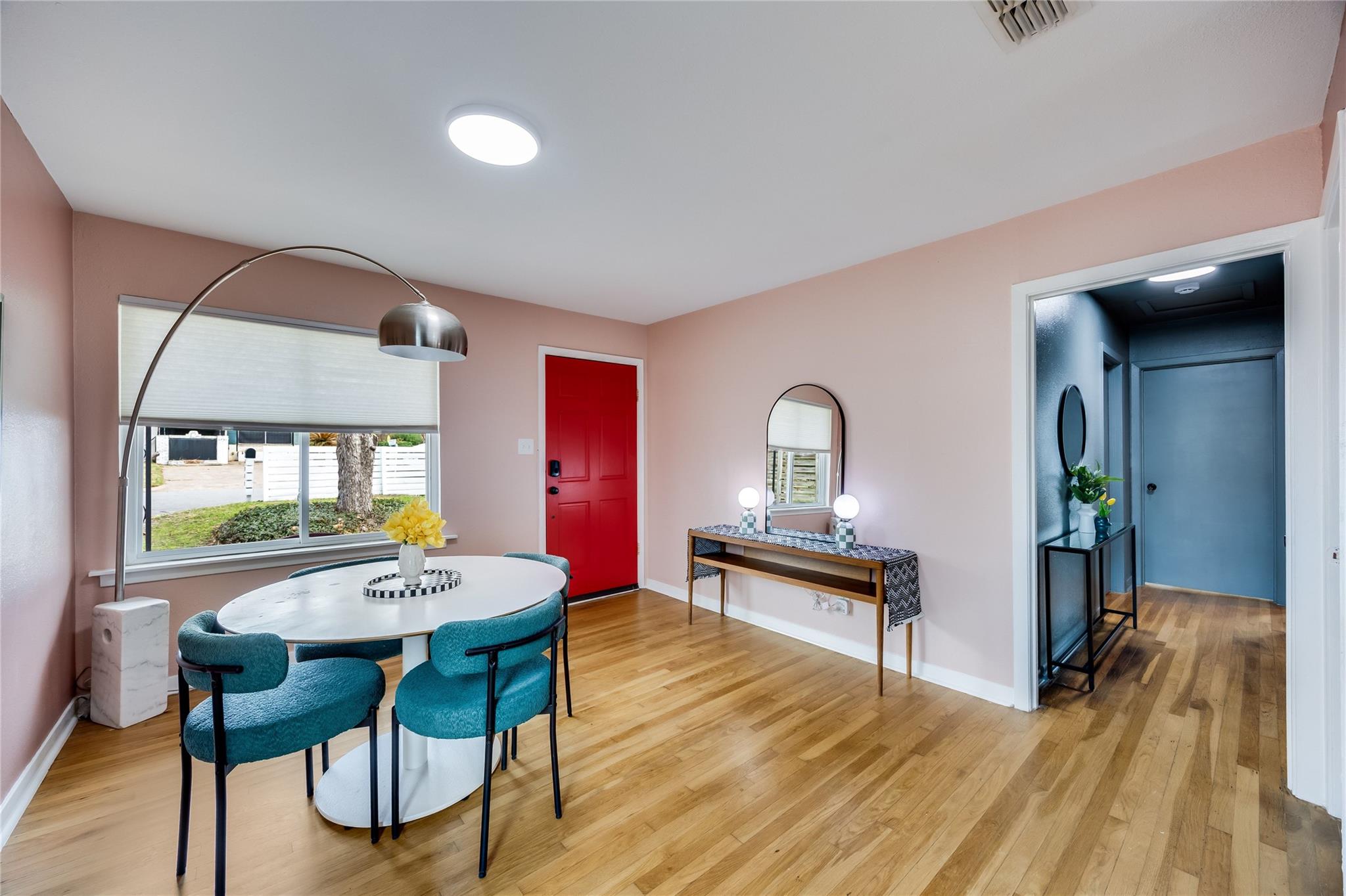 1724 Hillcrest Ln, Austin, TX 78721