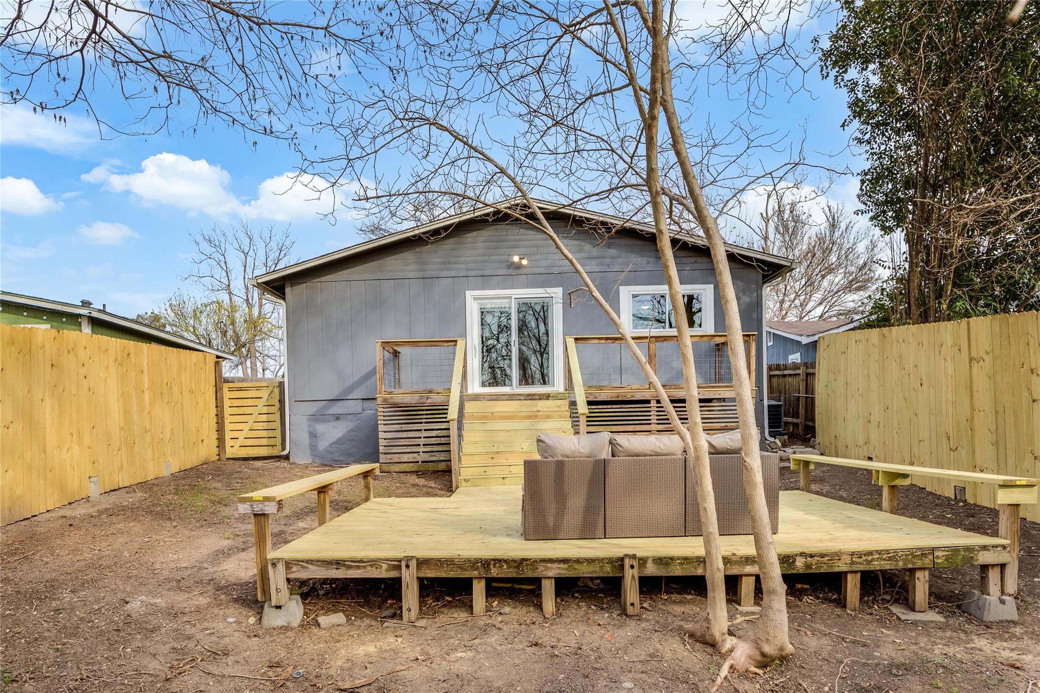 1724 Hillcrest Ln, Austin, TX 78721