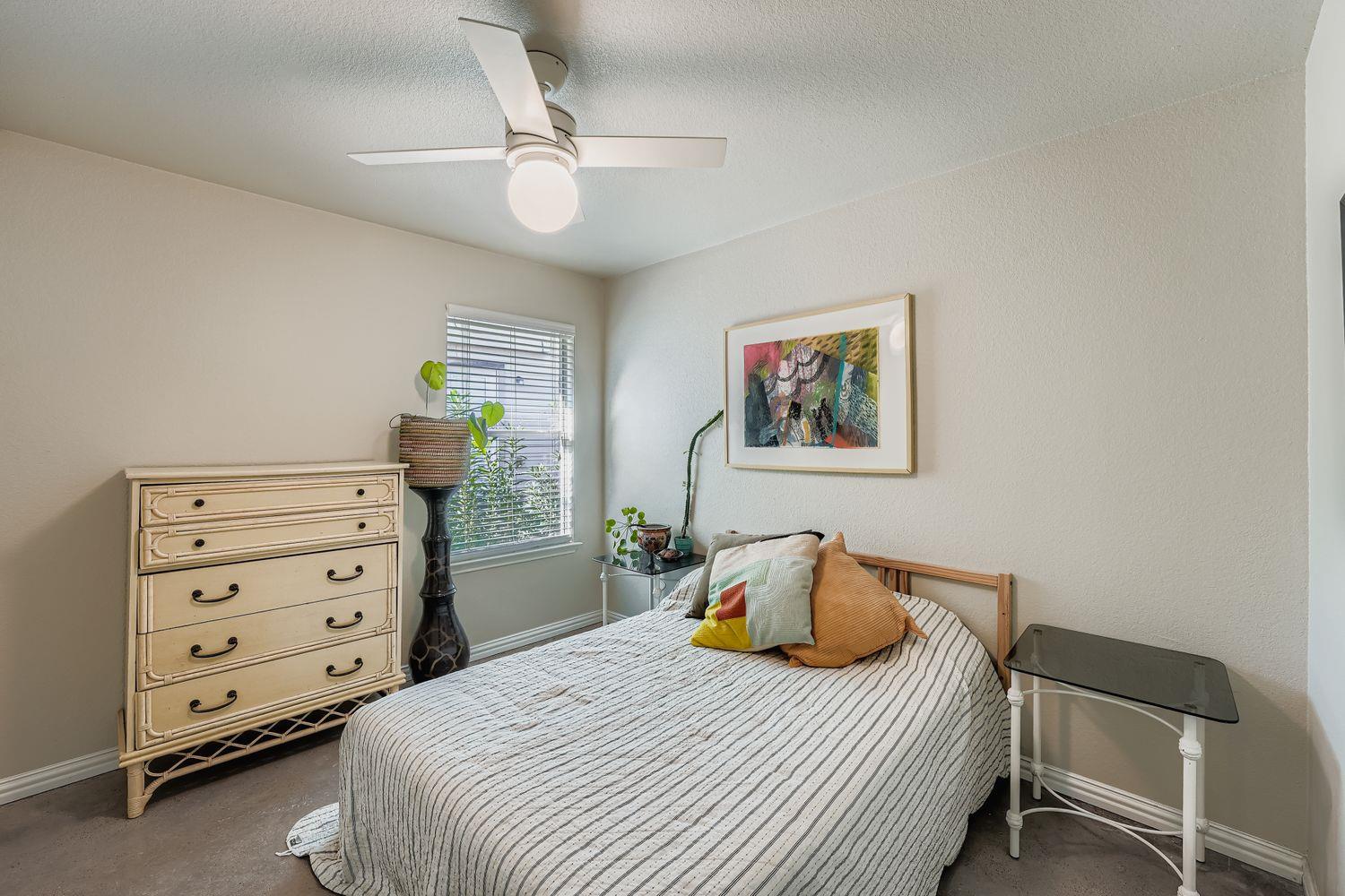 5201 Park At Woodlands Dr, Austin, TX 78724