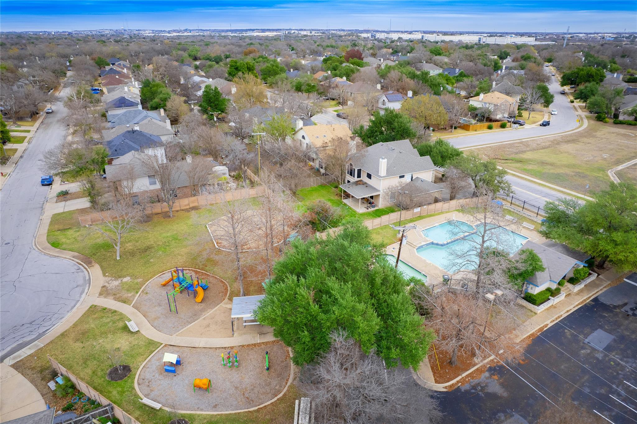 1917 White Oak Cir, Round Rock, TX 78681