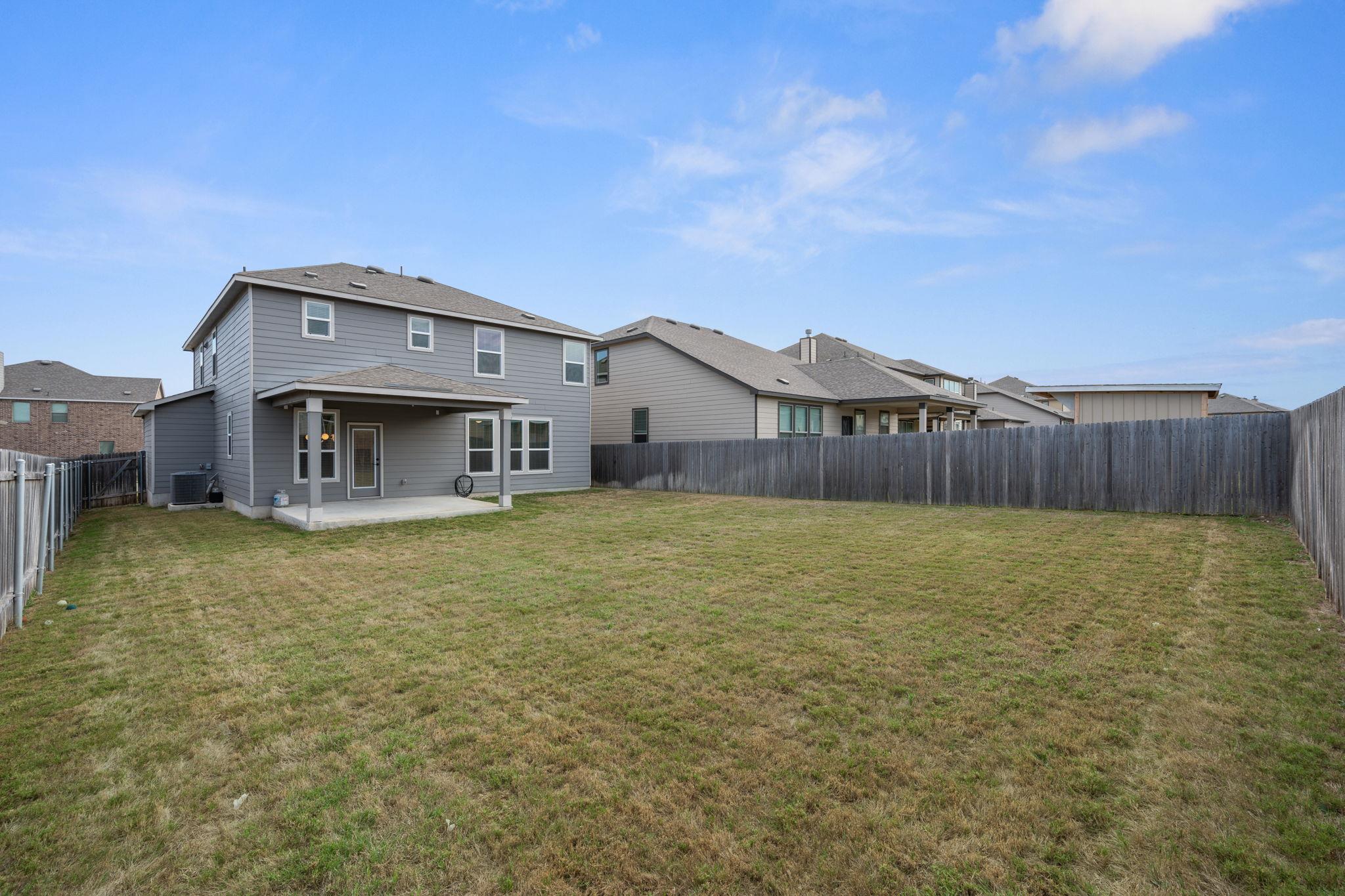 185 Six Shooter Dr, Kyle, TX 78640