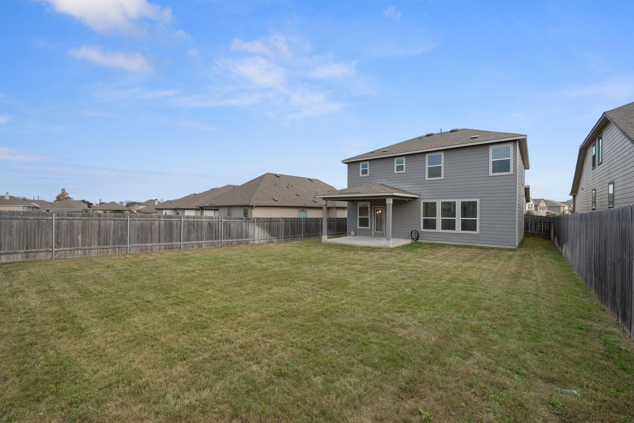 185 Six Shooter Dr, Kyle, TX 78640