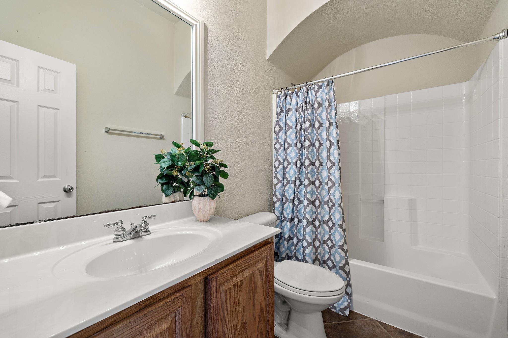 722 Tom Kite Dr, Round Rock, TX 78664