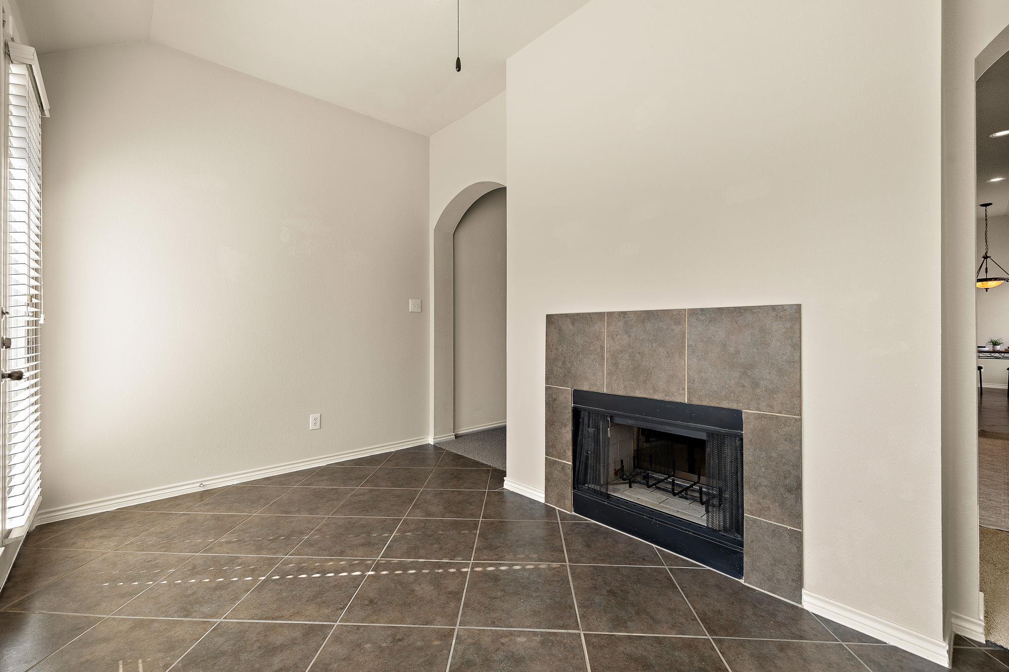 722 Tom Kite Dr, Round Rock, TX 78664