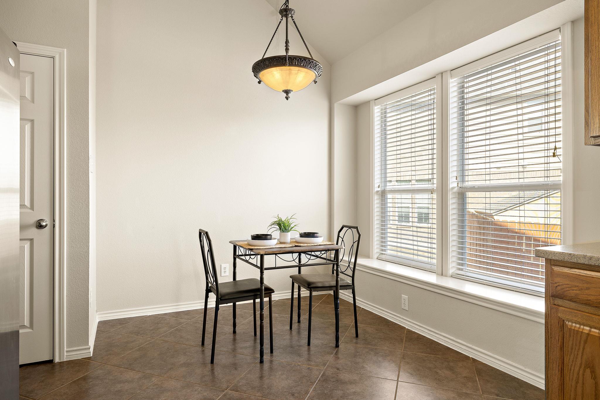 722 Tom Kite Dr, Round Rock, TX 78664