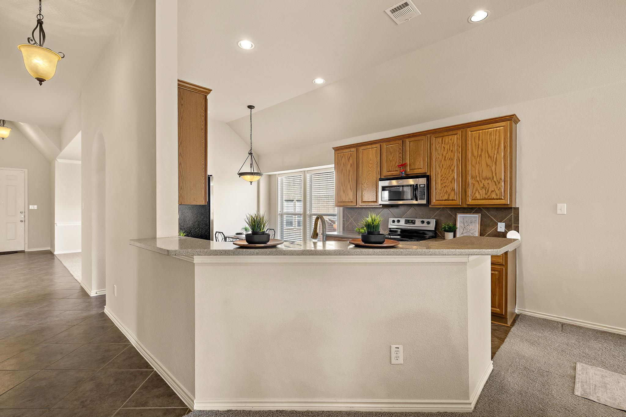 722 Tom Kite Dr, Round Rock, TX 78664