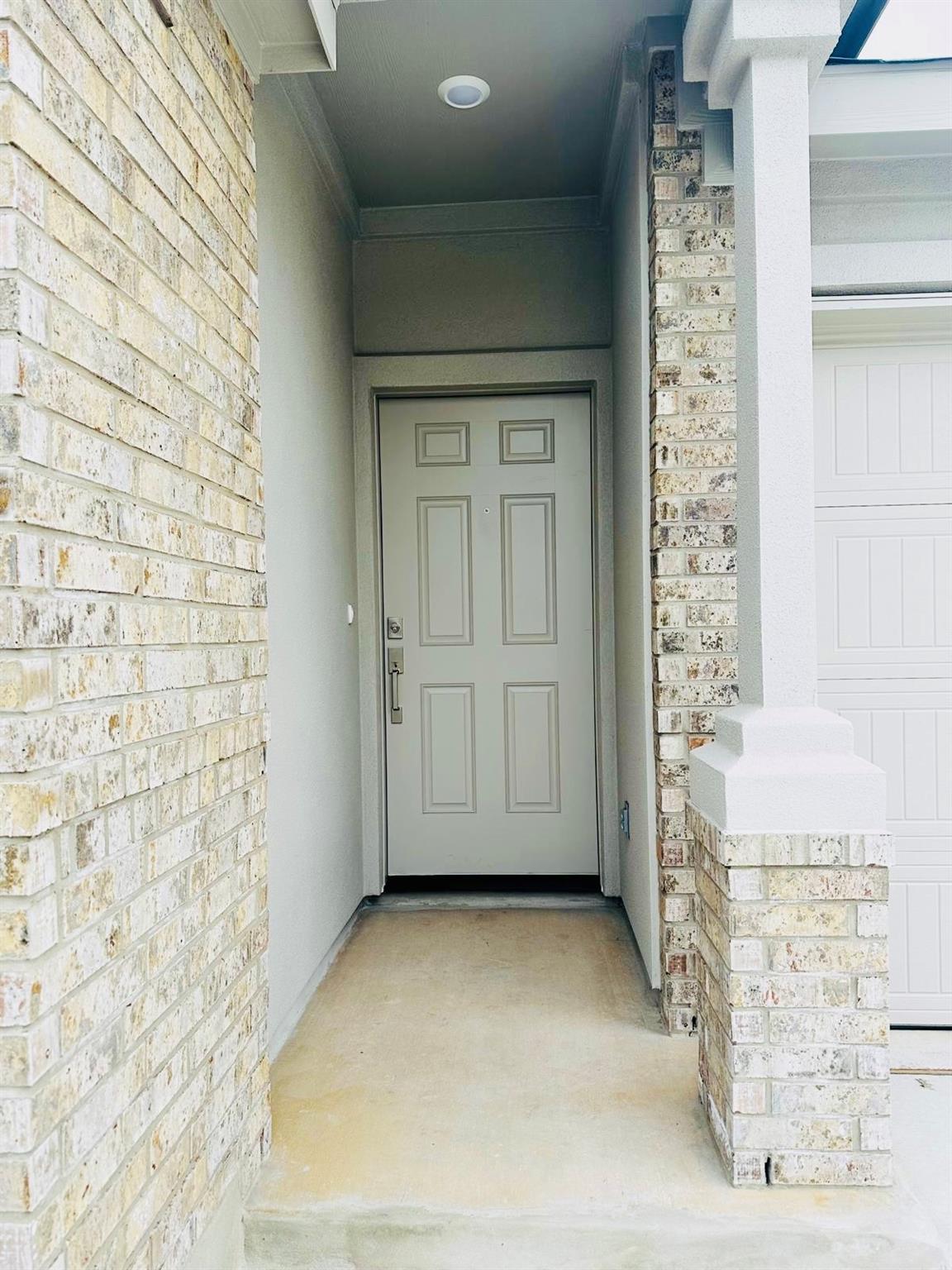 204 Herald Dr, Hutto, TX 78634