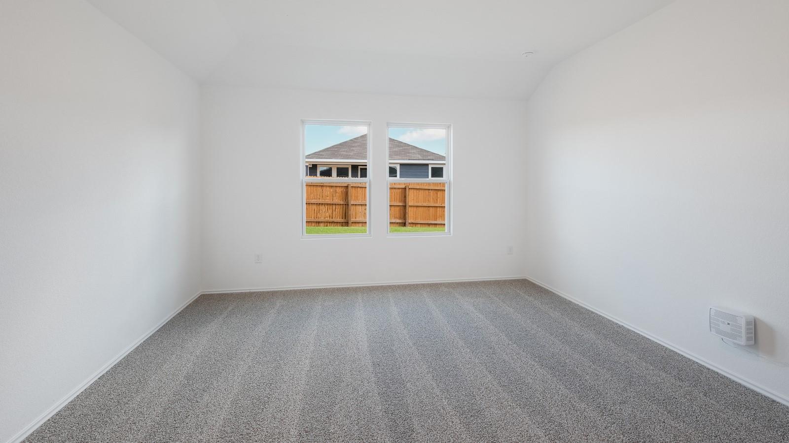 12103 Pike Bnd, Mustang Ridge, TX 78610