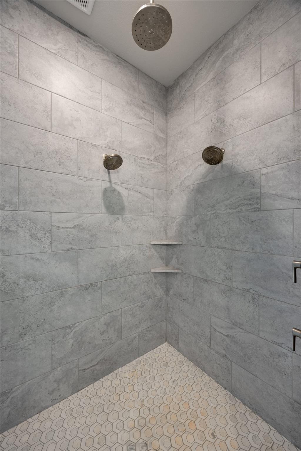 138 Evelyn Ct, Dripping Springs, TX 78620