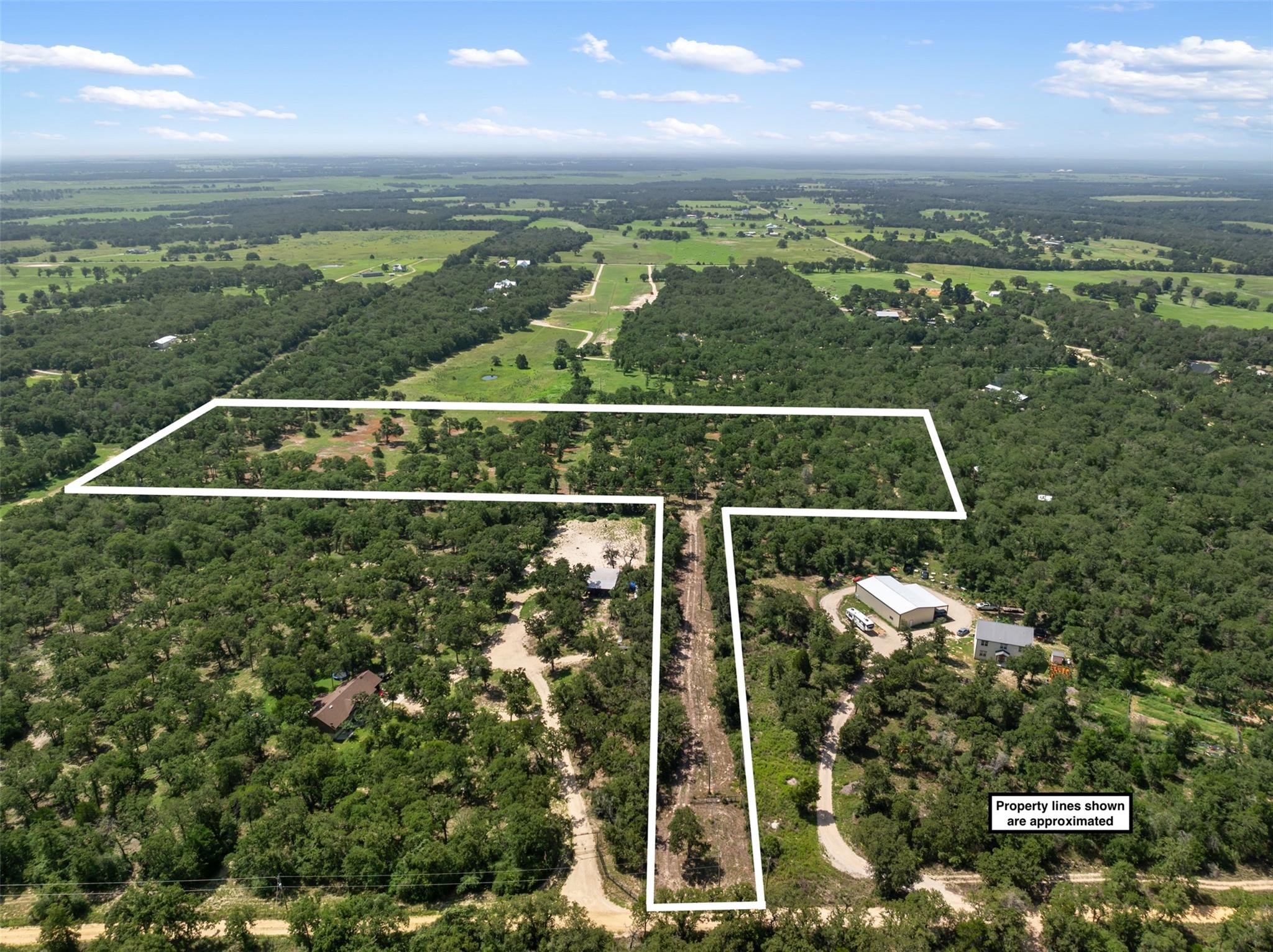 716 Cumley Ln, Thorndale, TX 76577