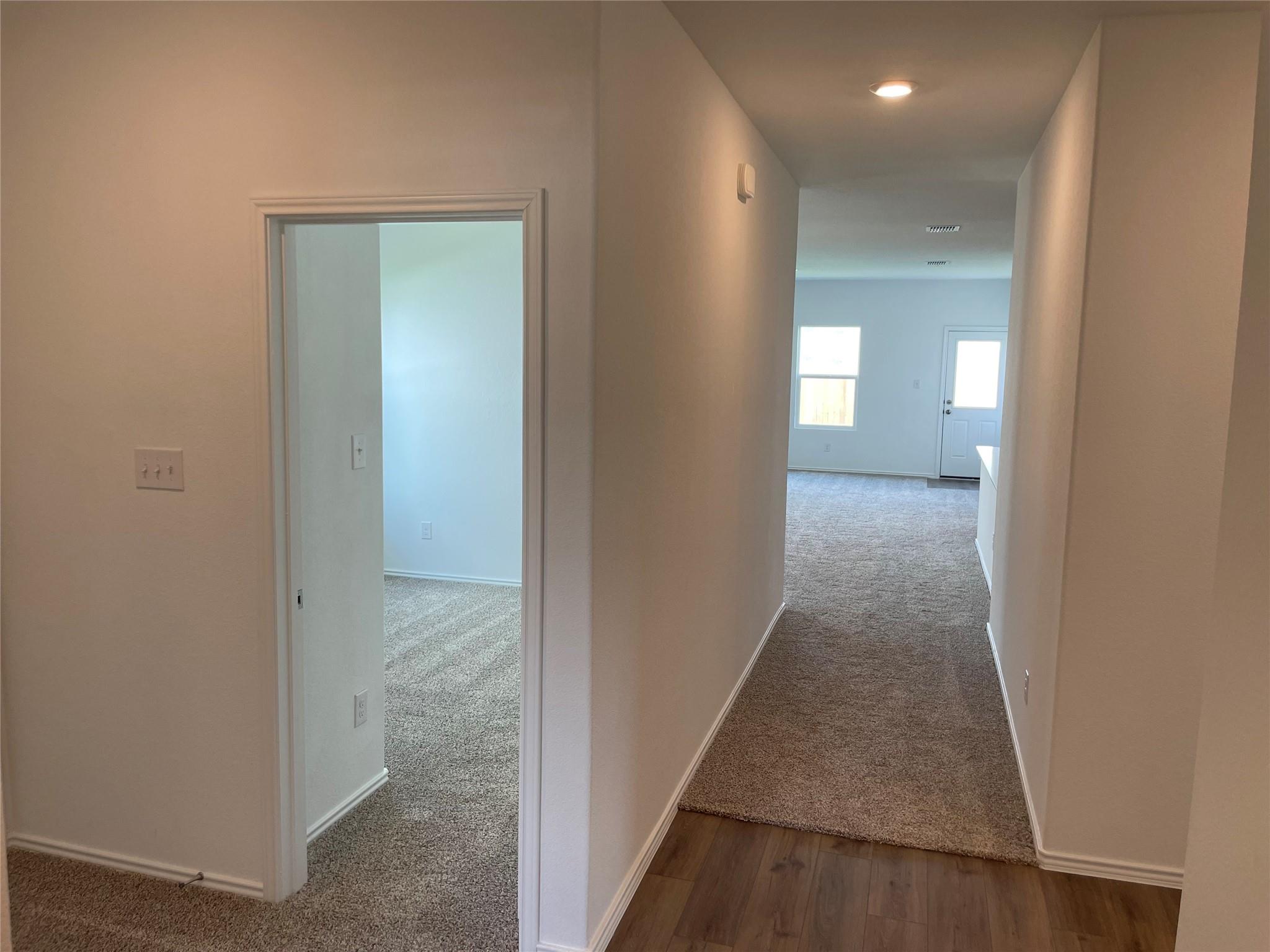 428 Halfmoon Dr, Lockhart, TX 78644