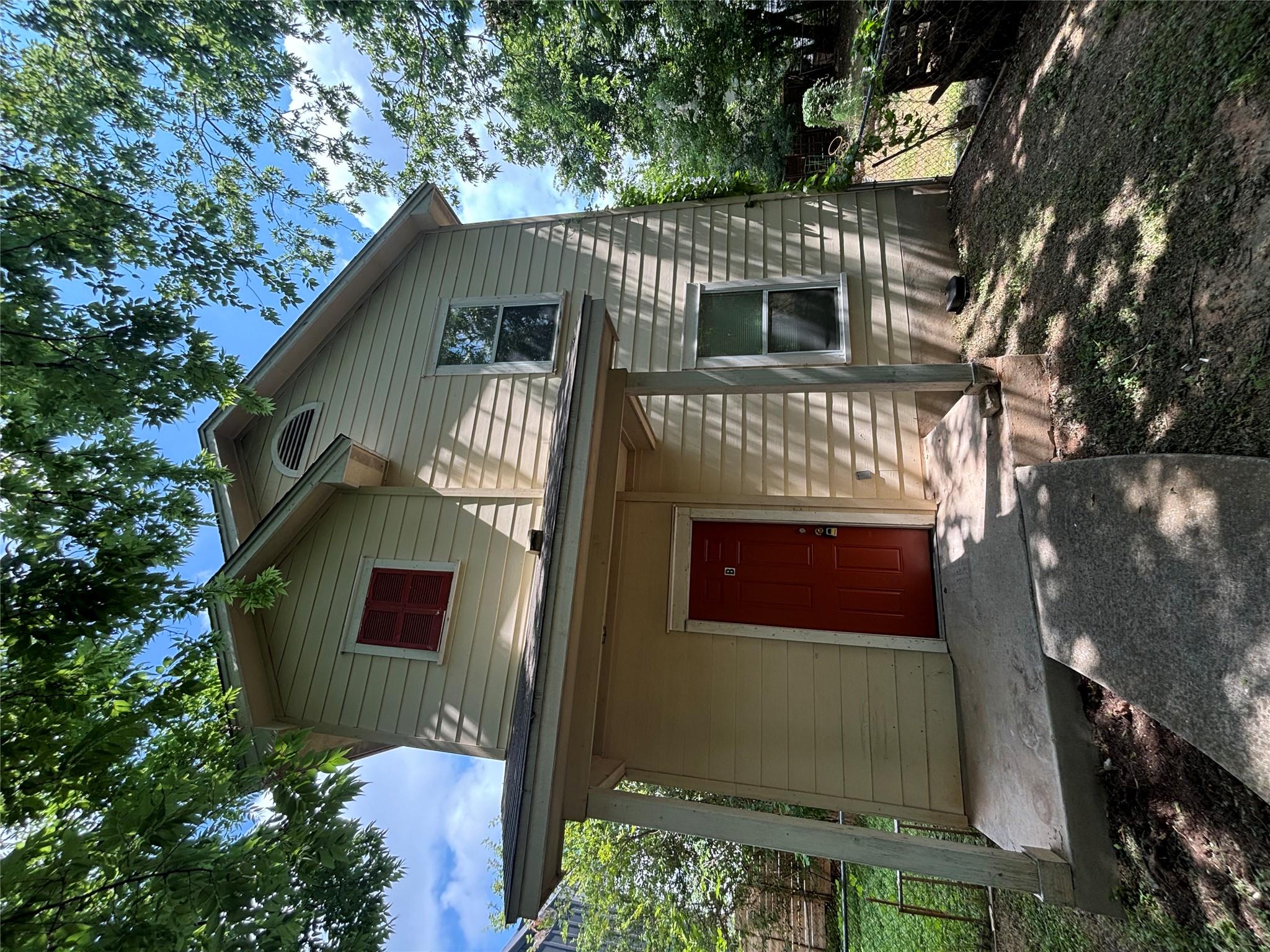 1703 Deloney St # B, Austin, TX 78721