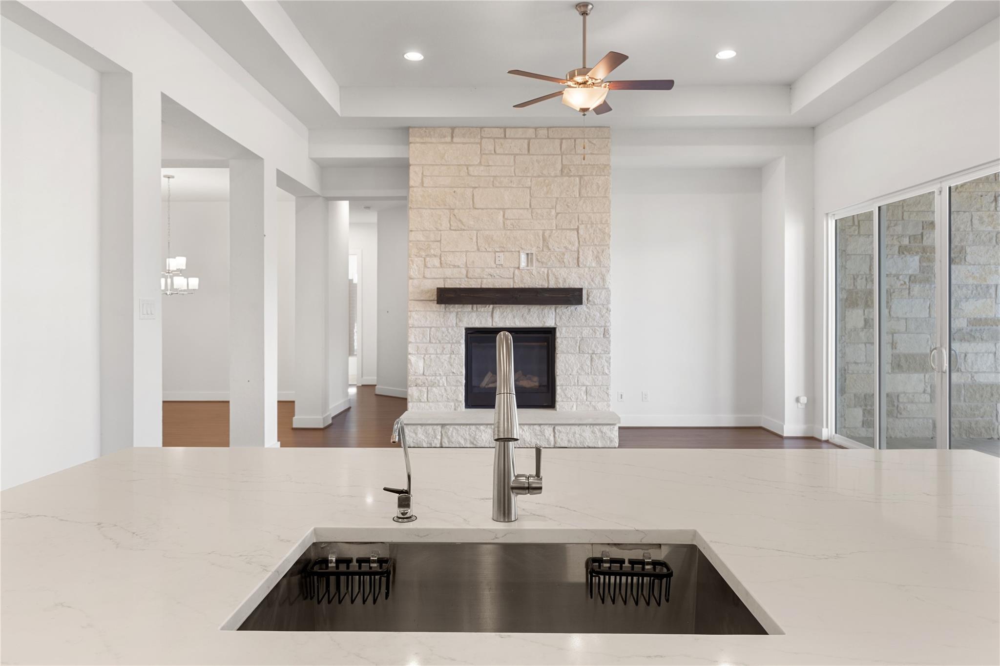 819 Great Lawn Bnd, Liberty Hill, TX 78642