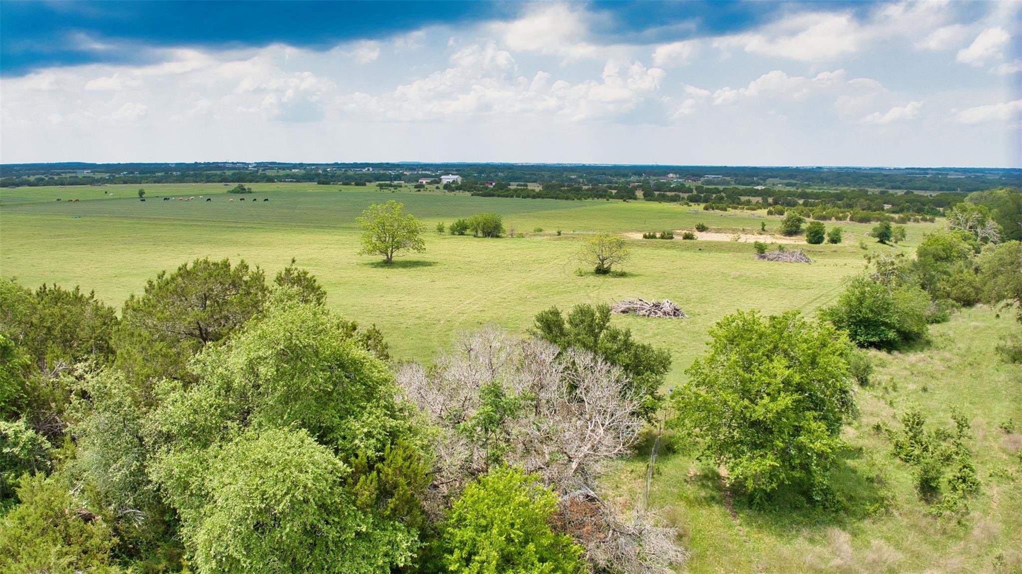 2700 County Road 245, Florence, TX 76527