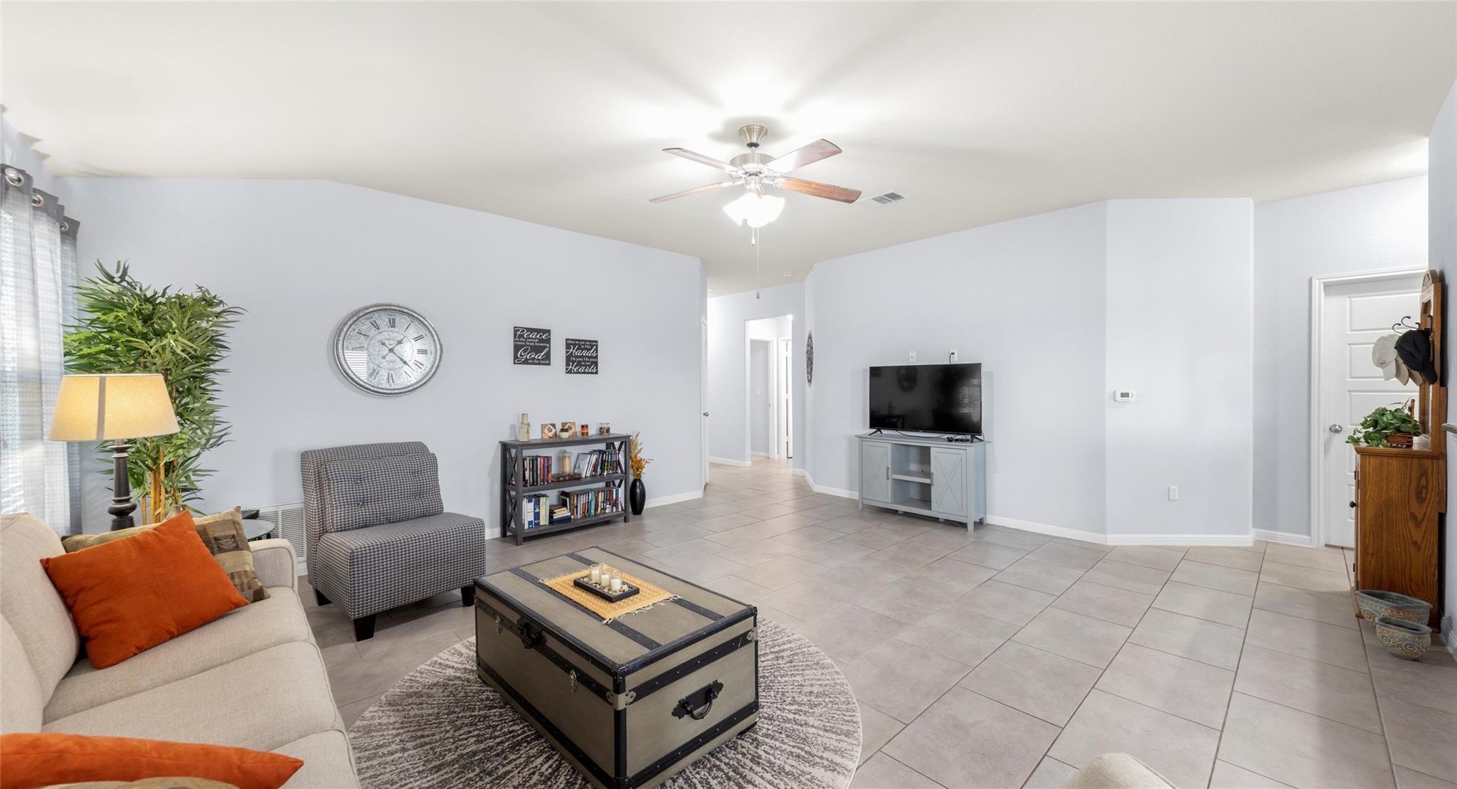 113 Screech Owl Dr, Kyle, TX 78640