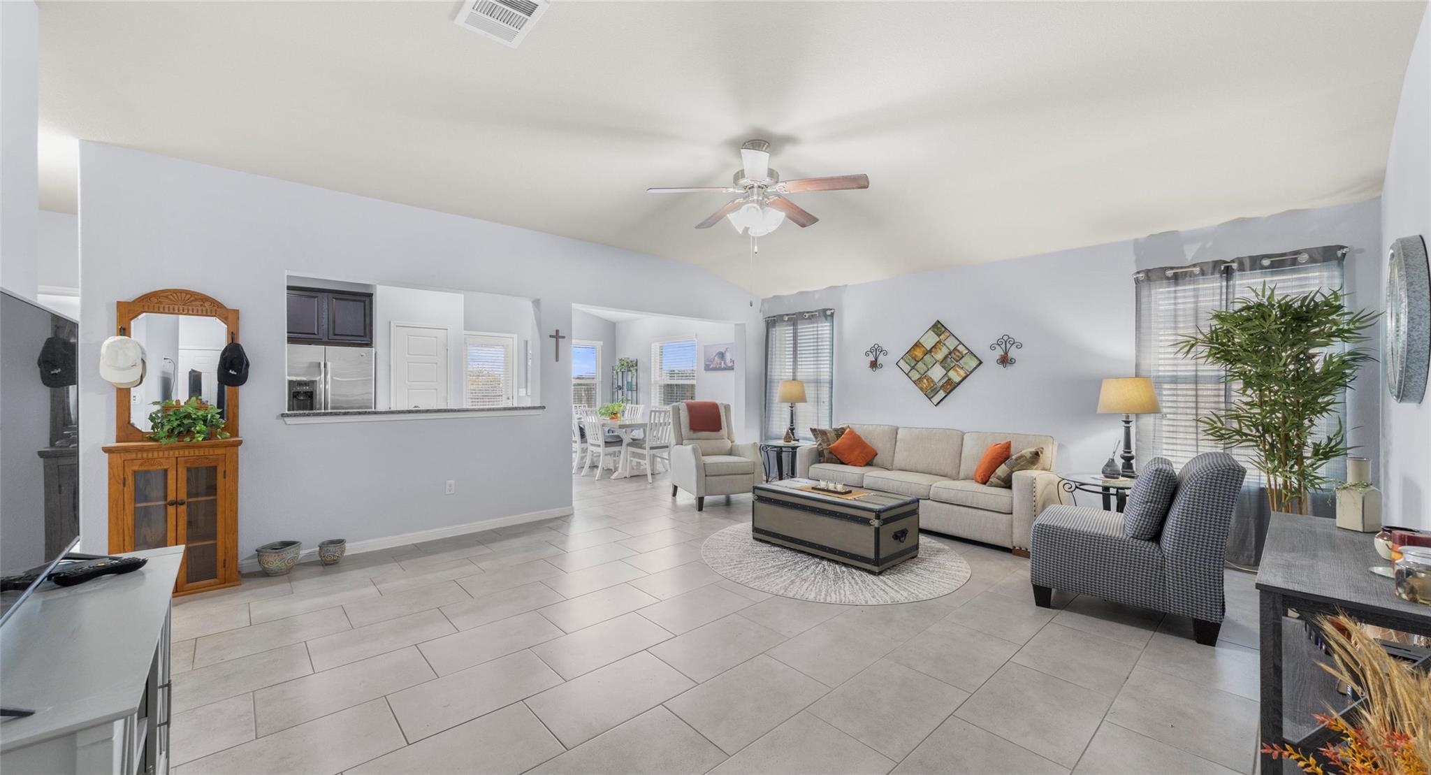 113 Screech Owl Dr, Kyle, TX 78640