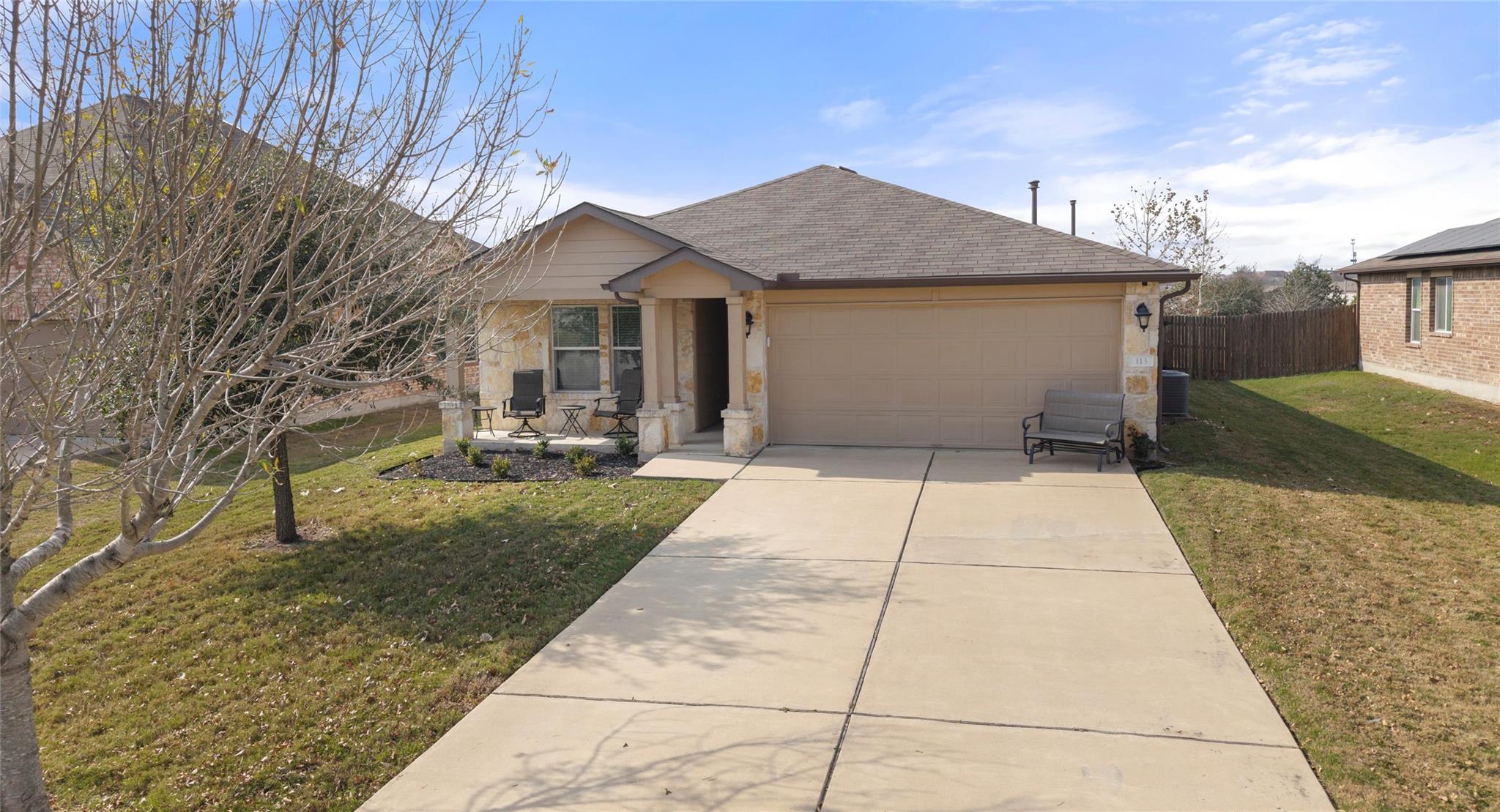 113 Screech Owl Dr, Kyle, TX 78640