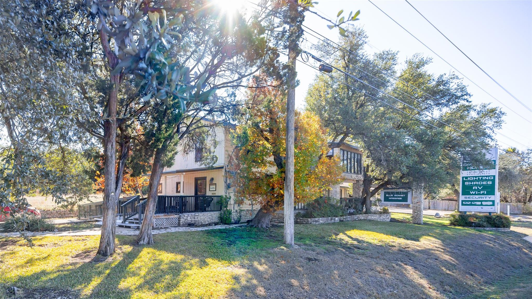 801 Ranch Road 620 S, Lakeway, TX 78734