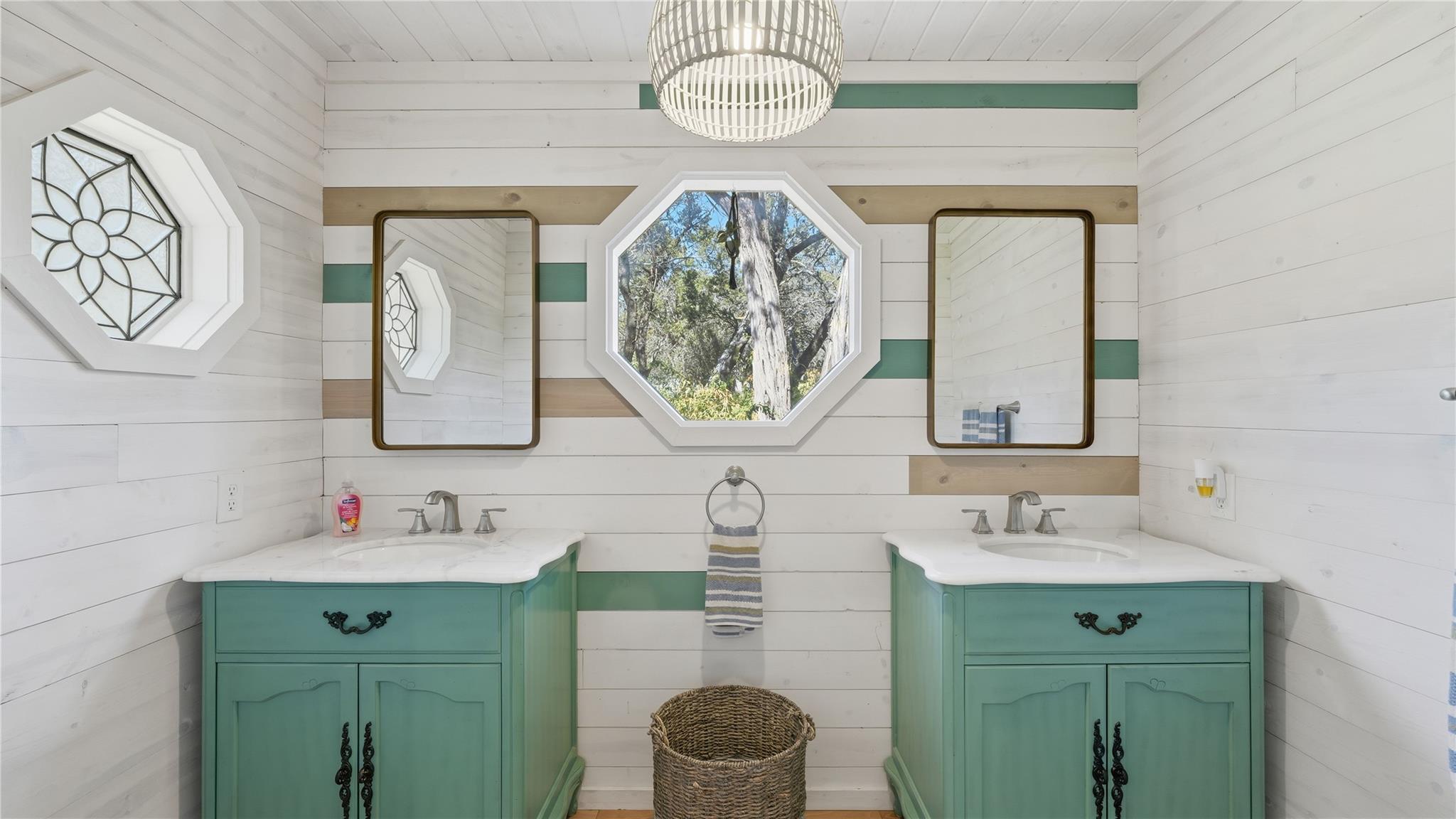 3781 Ridgeway Dr, San Antonio, TX 78259