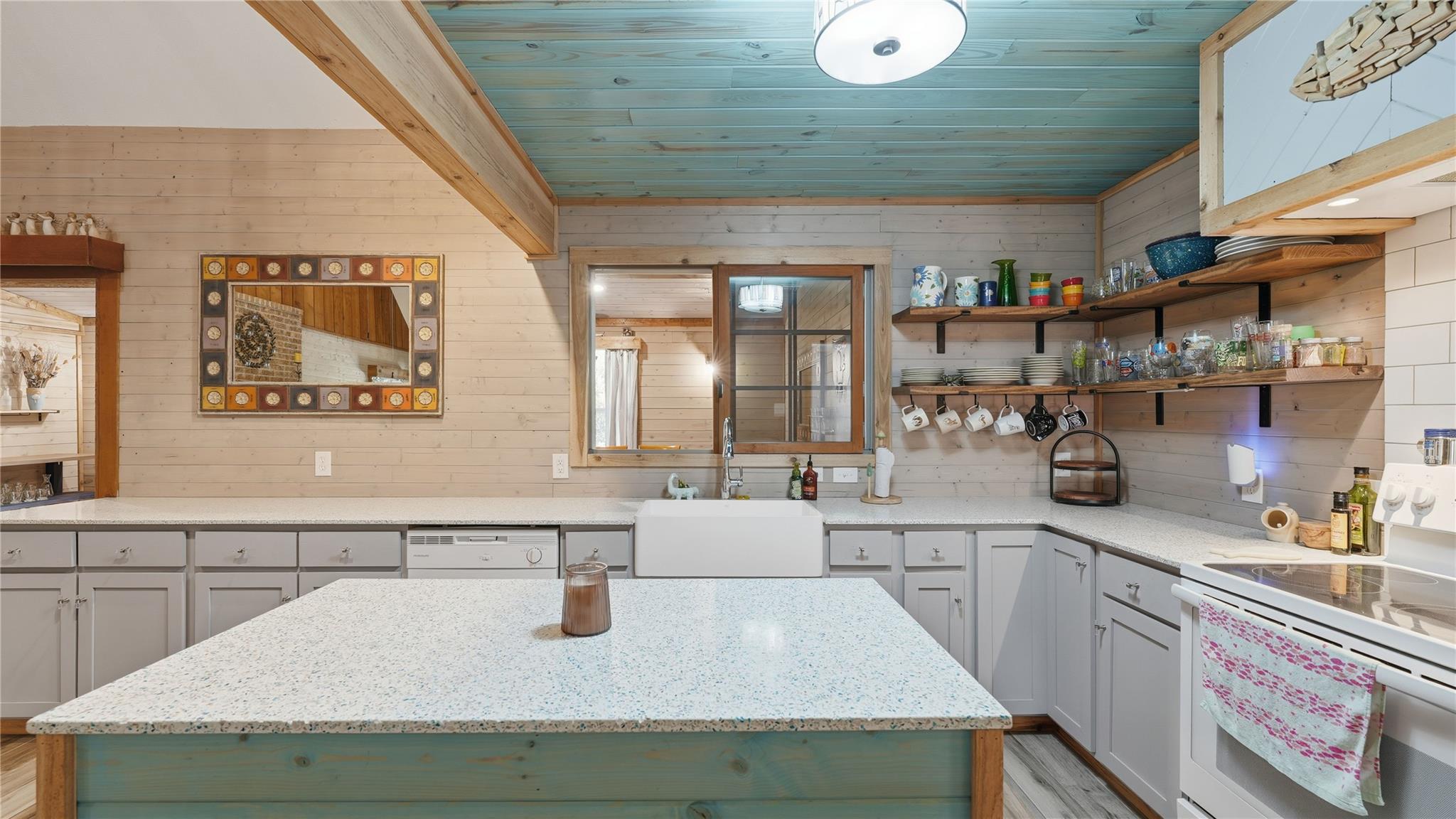 3781 Ridgeway Dr, San Antonio, TX 78259