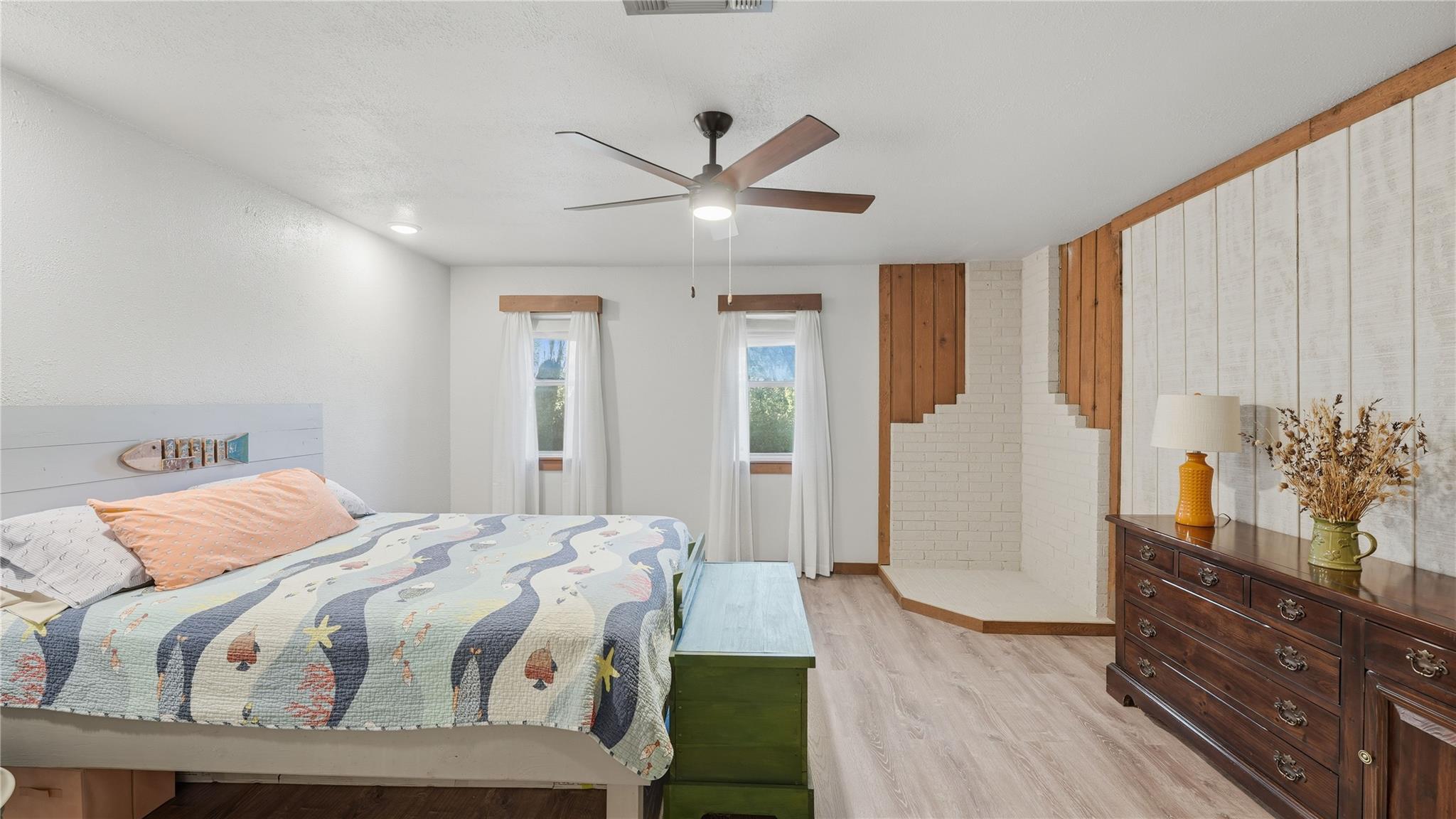 3781 Ridgeway Dr, San Antonio, TX 78259