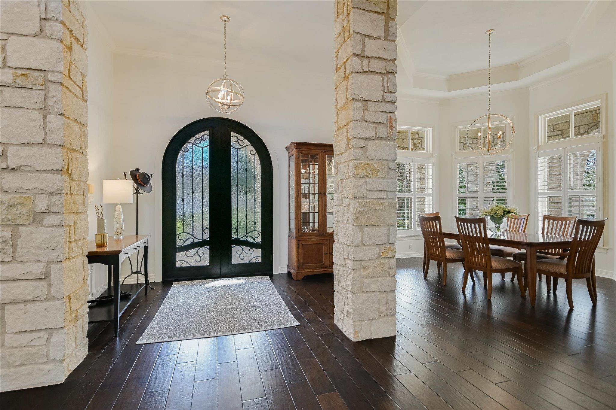 2901 Maravillas Loop, Austin, TX 78735