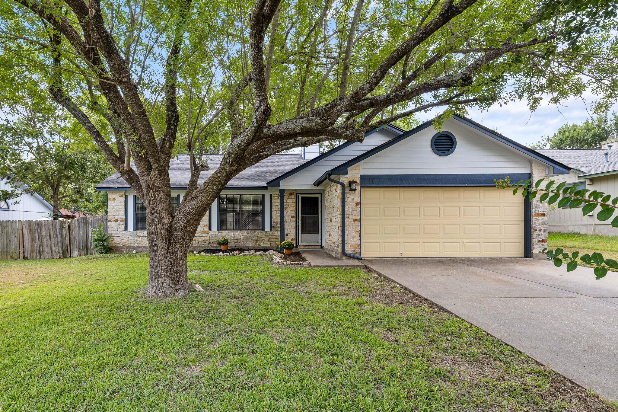 1705 Laurel Path, Round Rock, TX 78664