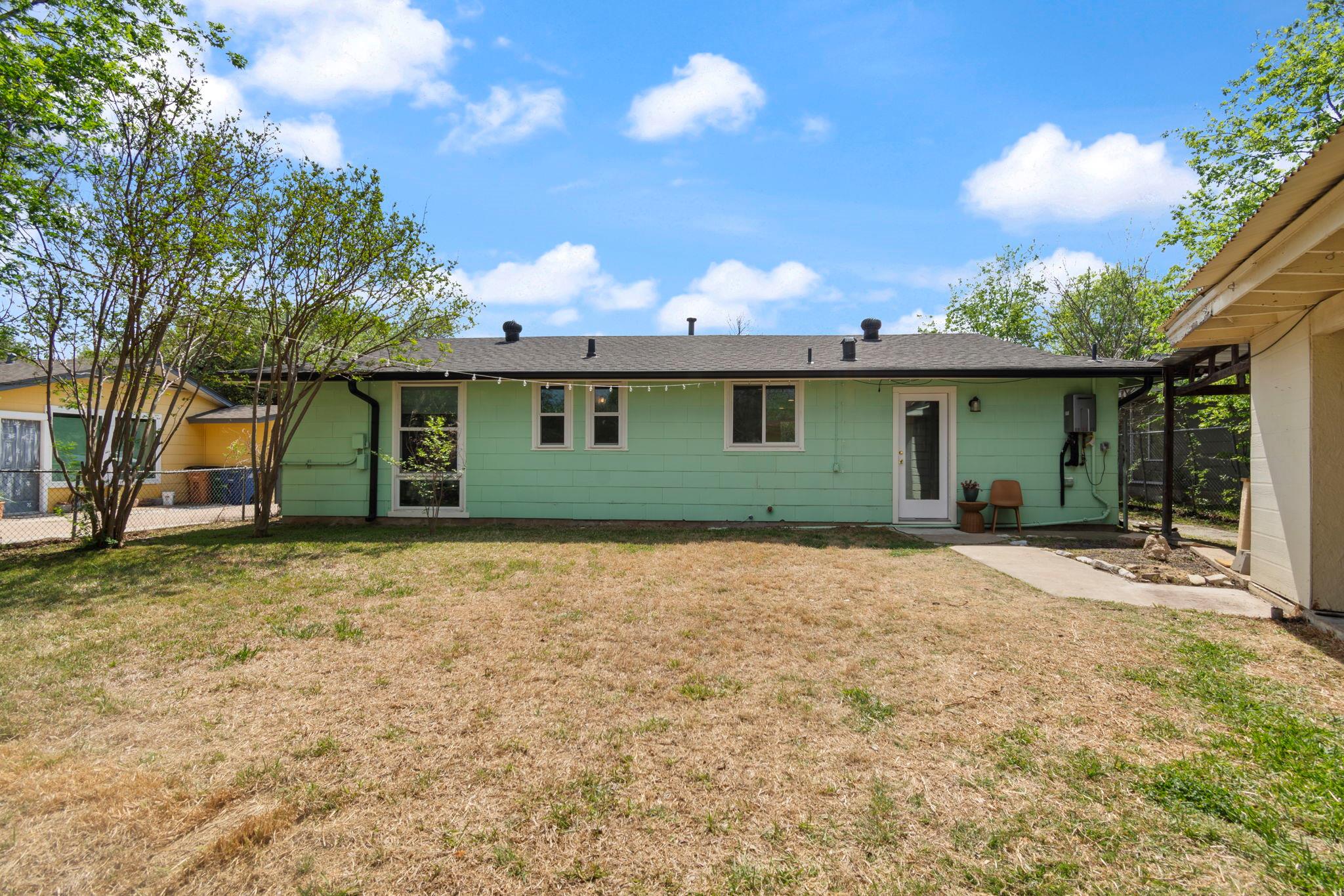 1610 Corona Dr, Austin, TX 78723