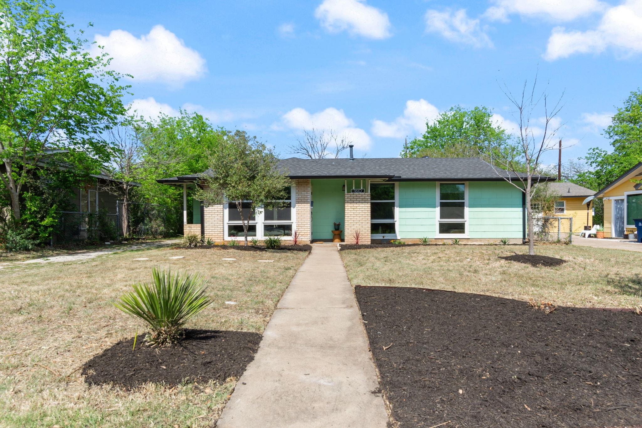 1610 Corona Dr, Austin, TX 78723