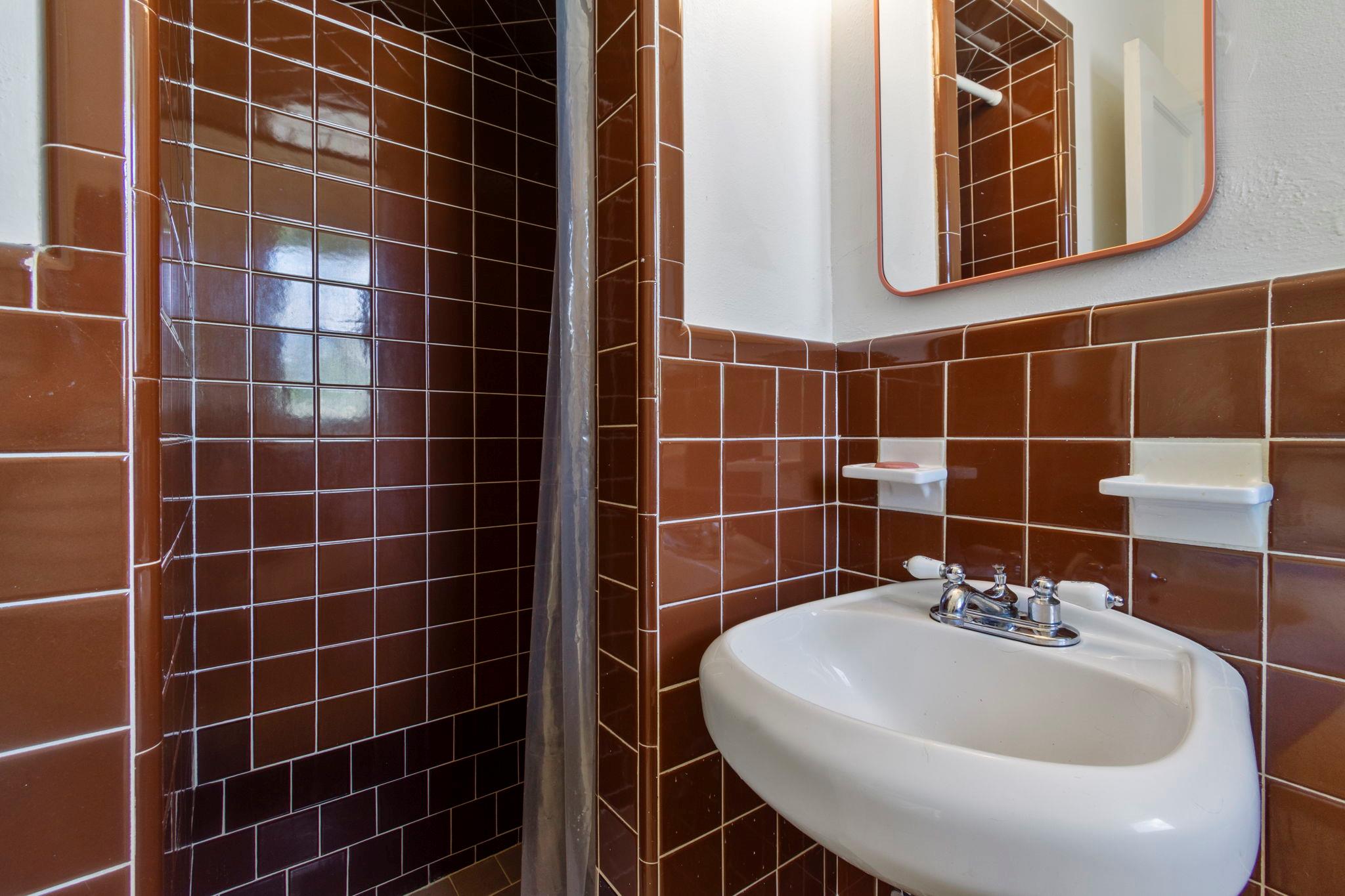 1610 Corona Dr, Austin, TX 78723