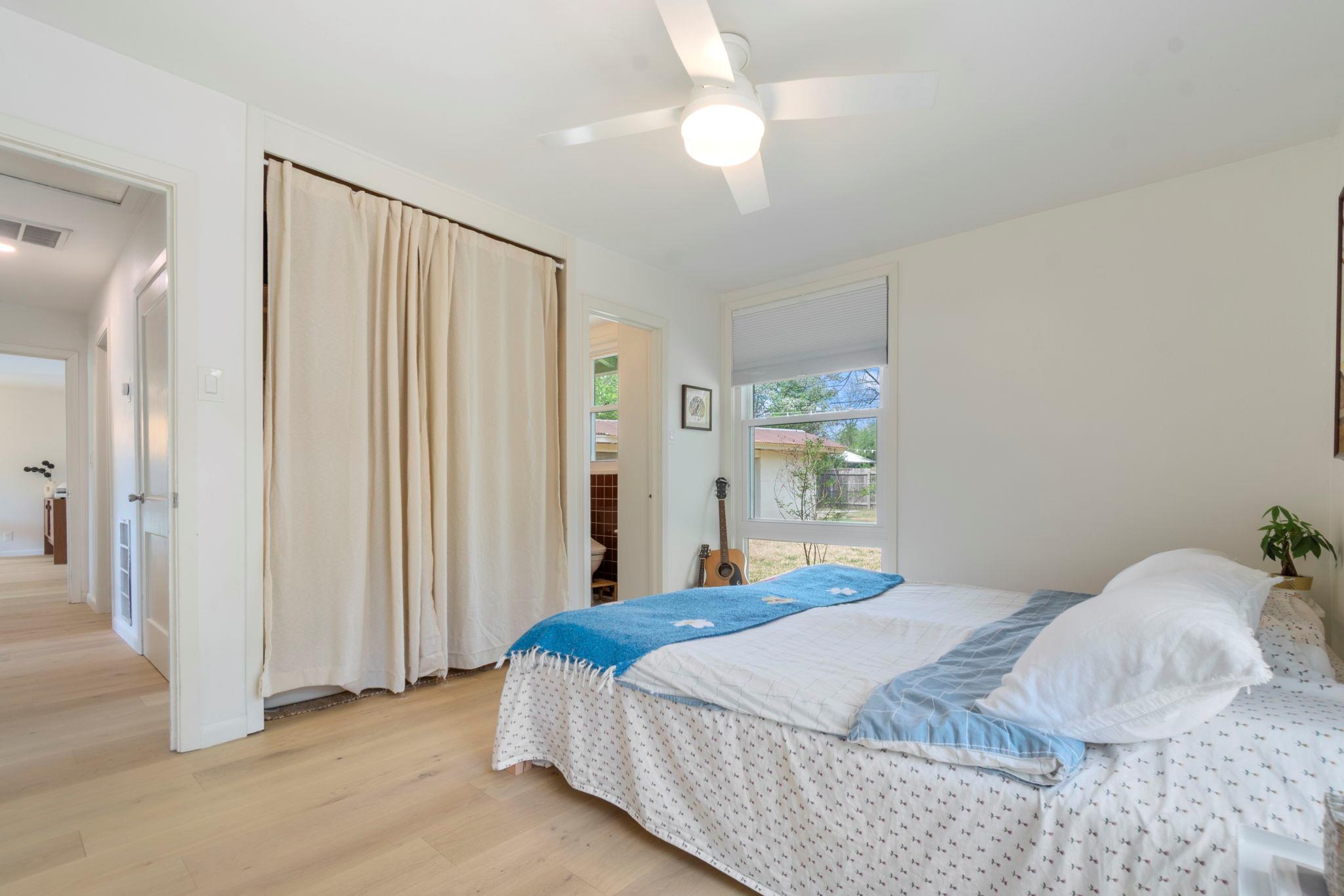 1610 Corona Dr, Austin, TX 78723