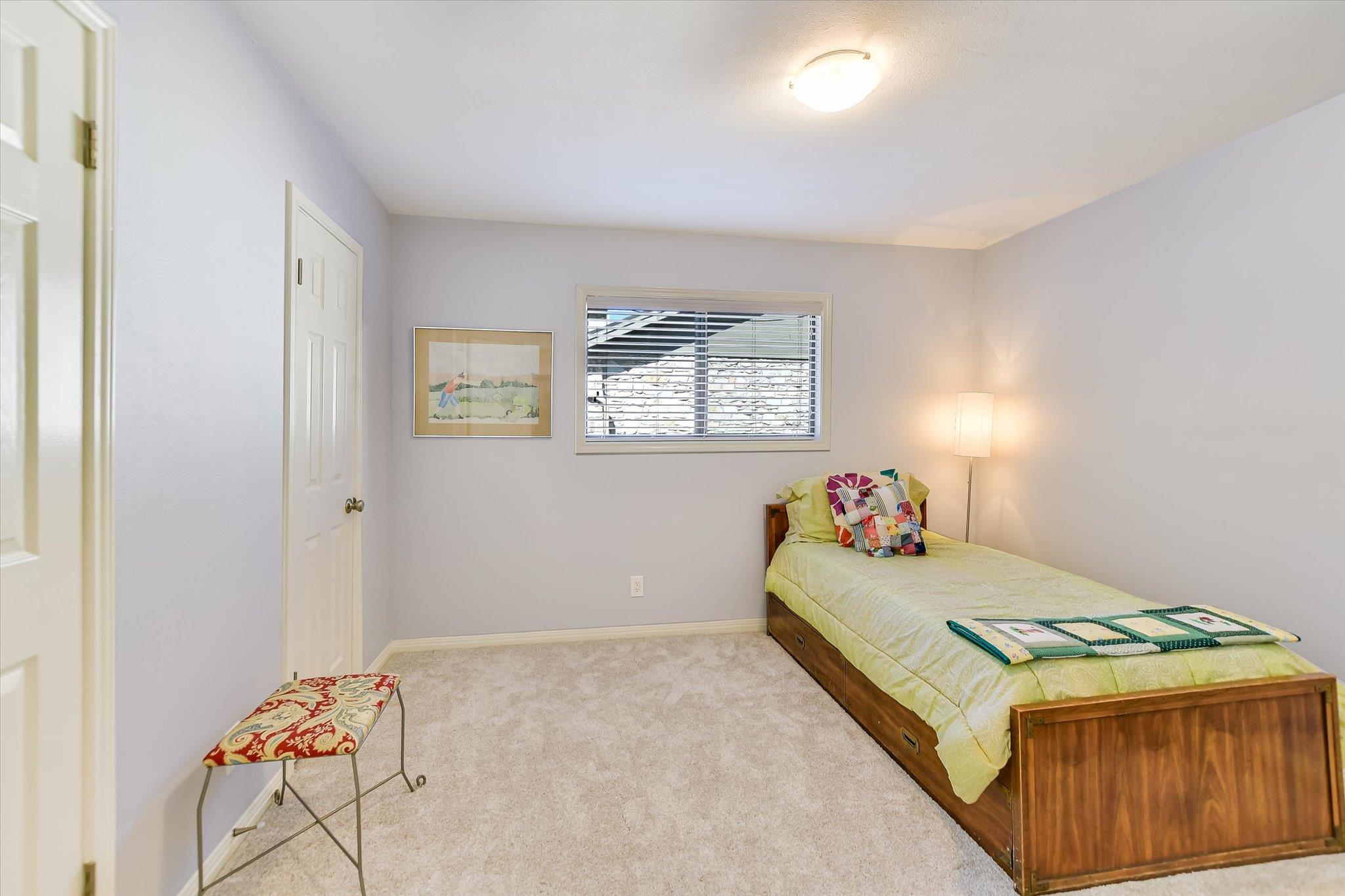 9016 Balcones Club Dr, Austin, TX 78750