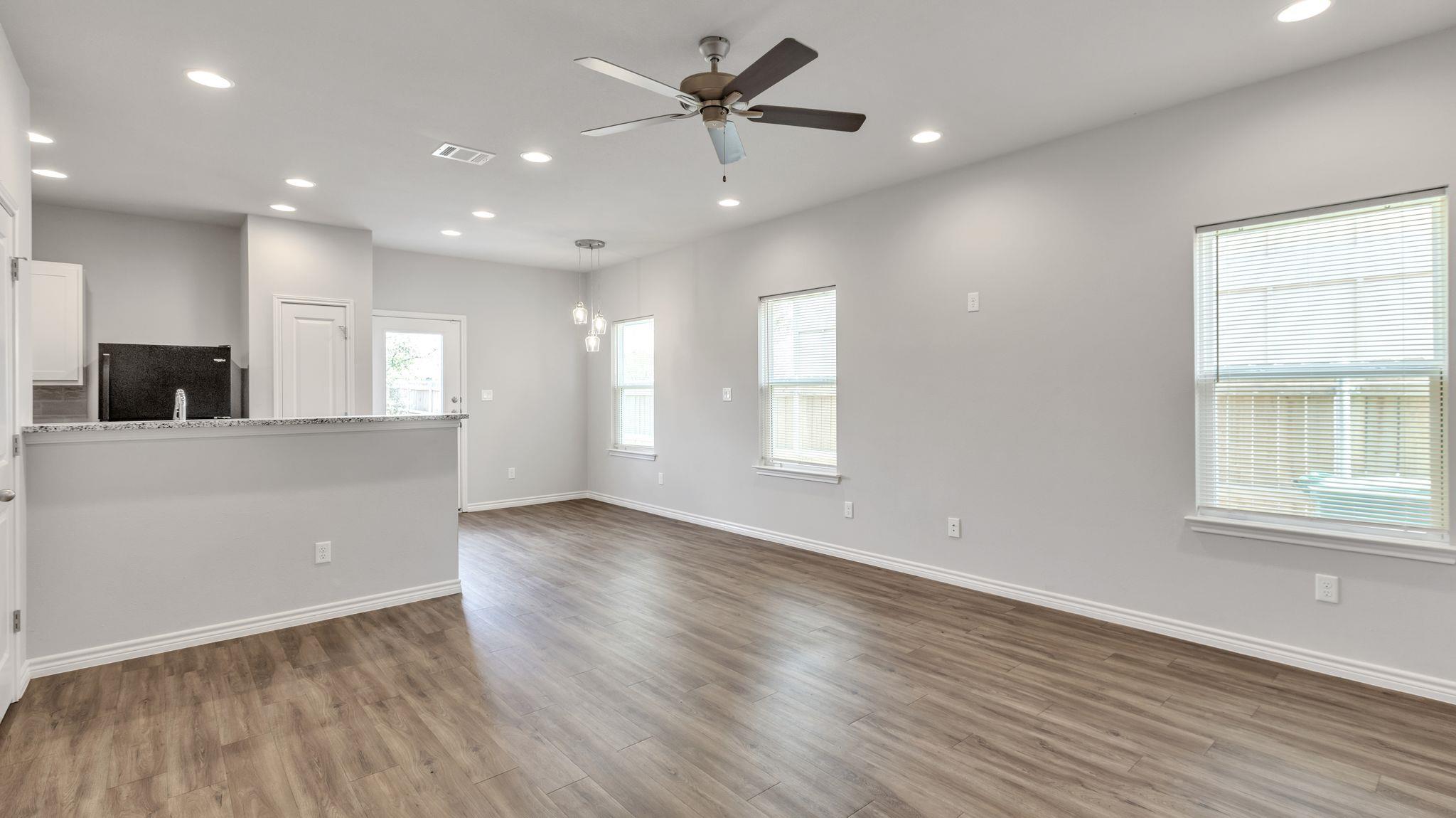 203 Peruna Dr, Marble Falls, TX 78654