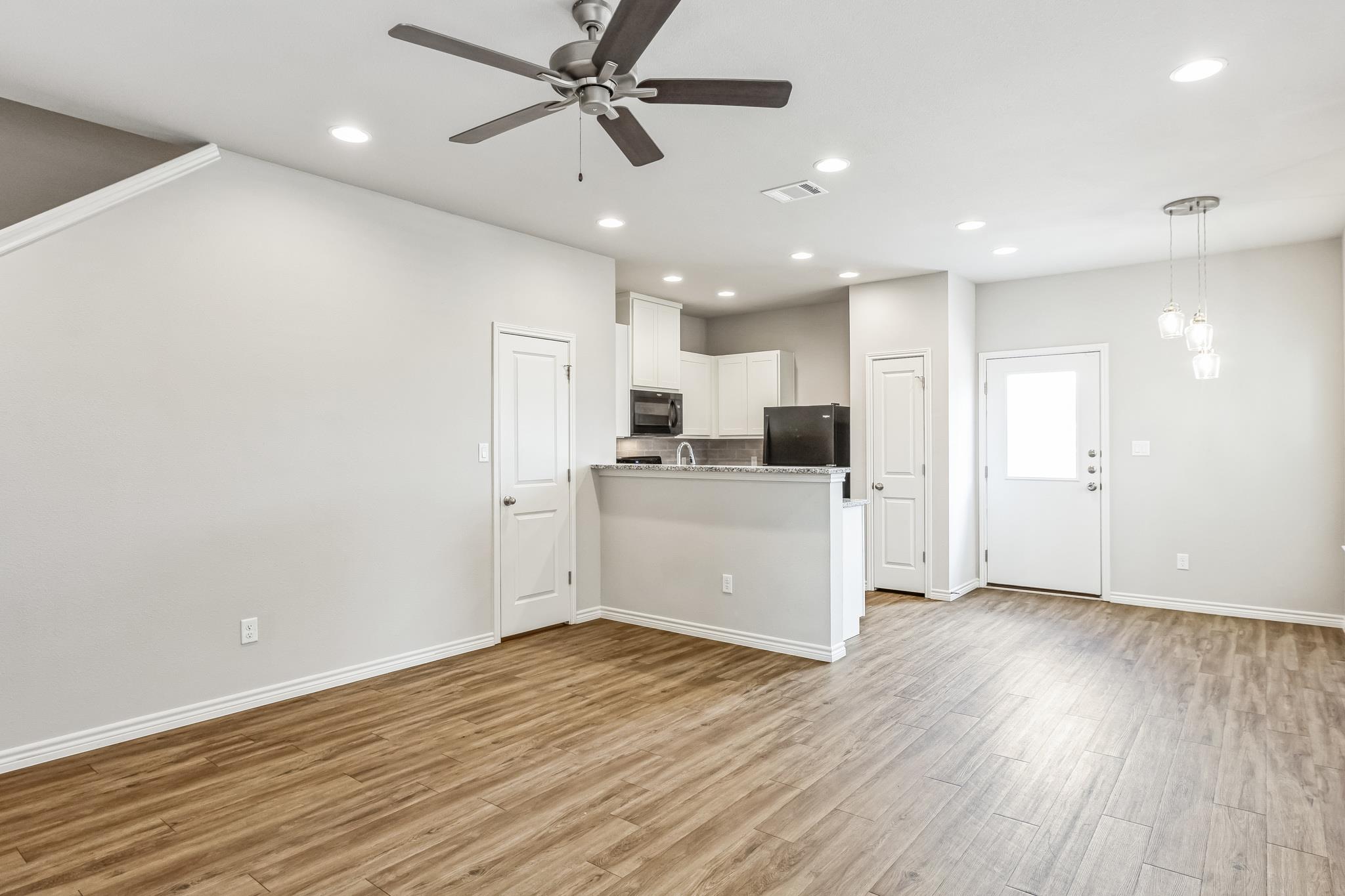 203 Peruna Dr, Marble Falls, TX 78654