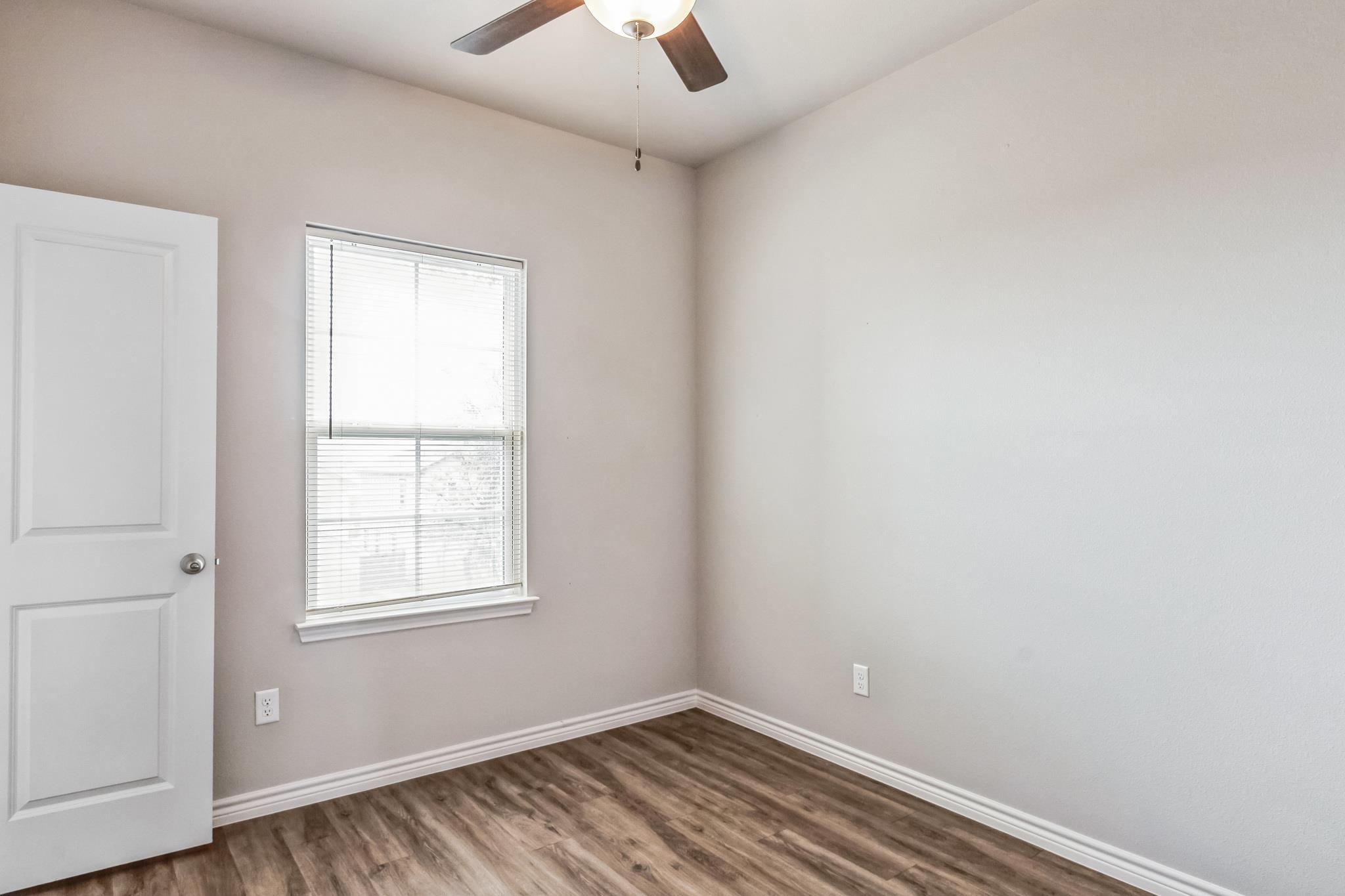 203 Peruna Dr, Marble Falls, TX 78654