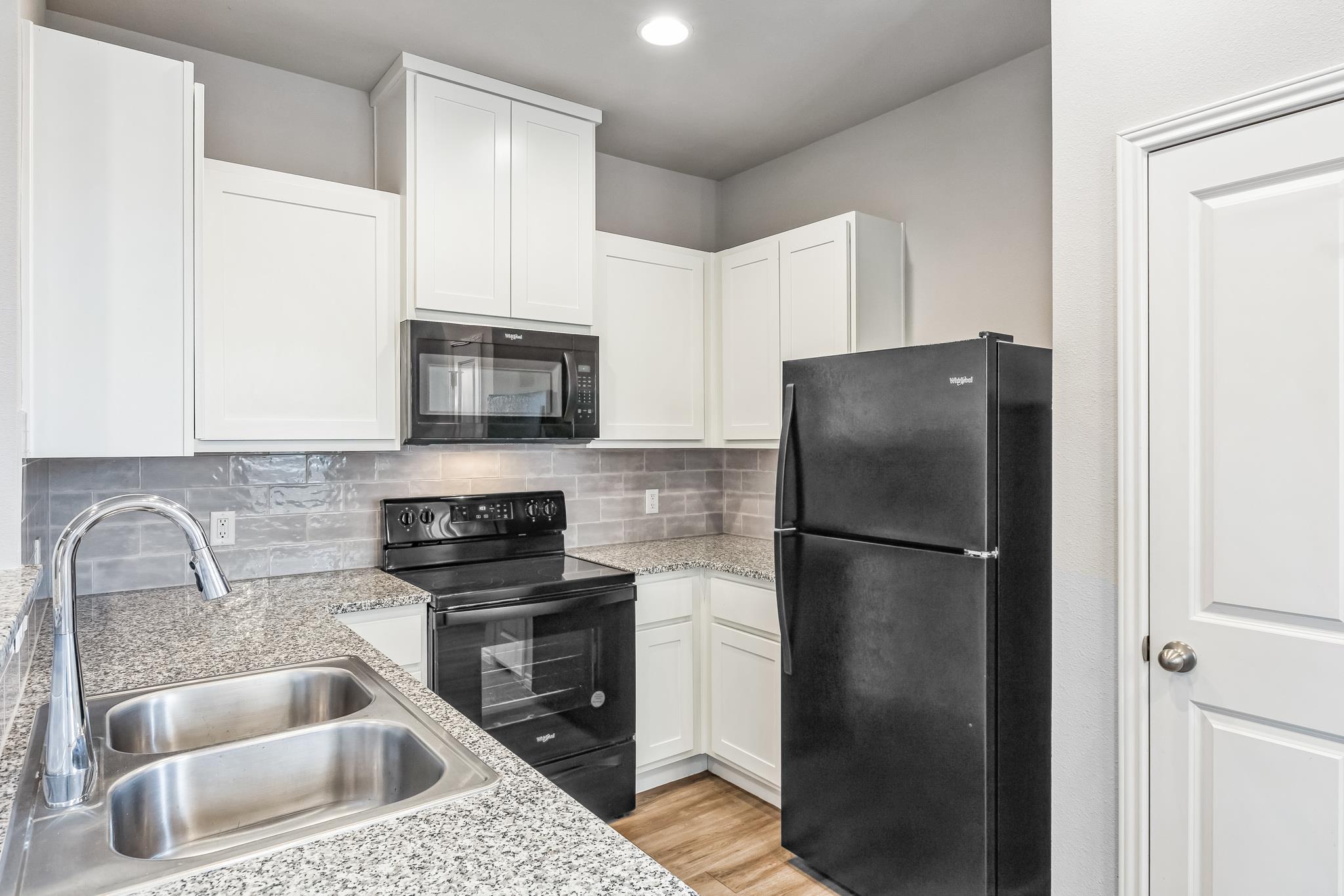 203 Peruna Dr, Marble Falls, TX 78654