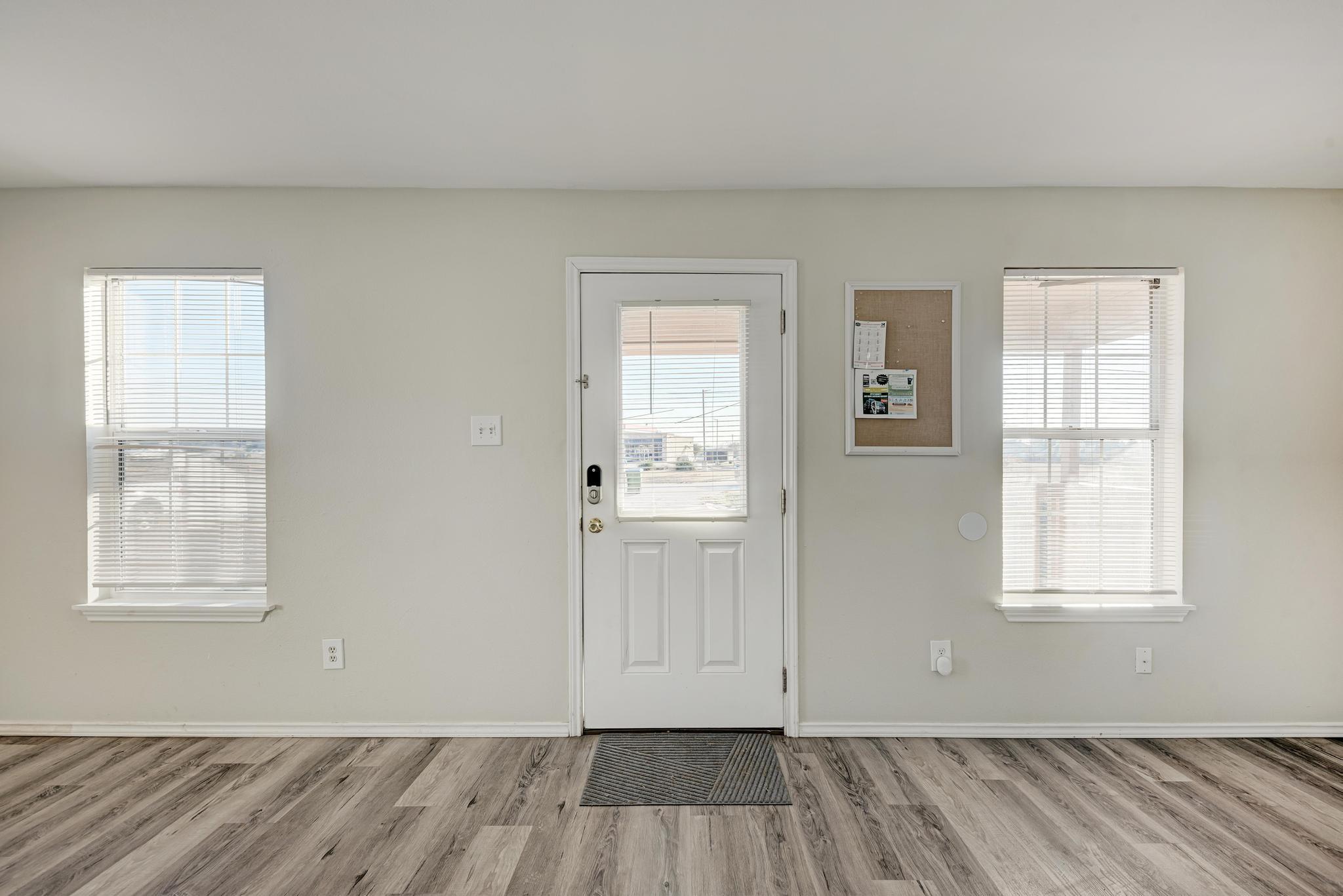 107 W Brenham St, Manor, TX 78653