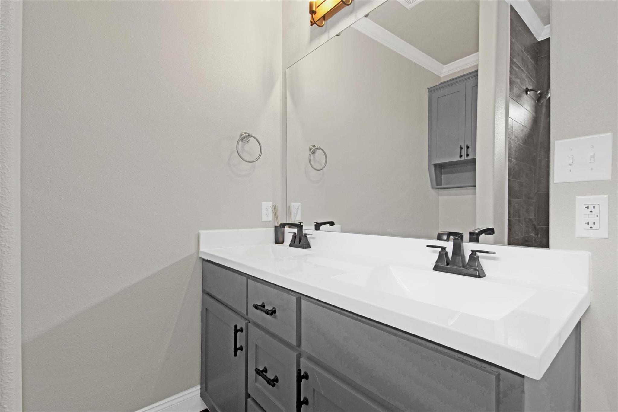 5404 Black Horse Ct, Waco, TX 76708