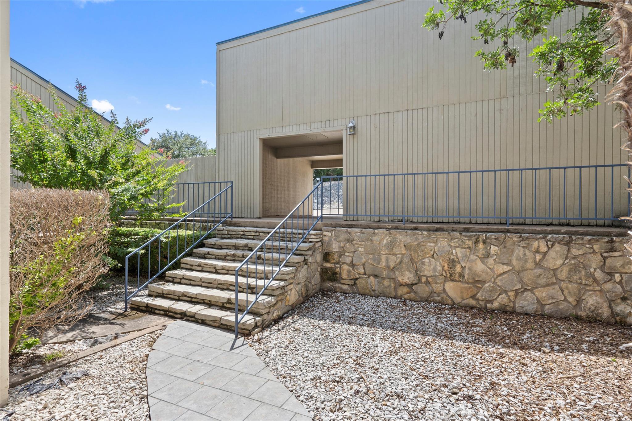 1601 Judy Lynn Dr # 111, Spicewood, TX 78669